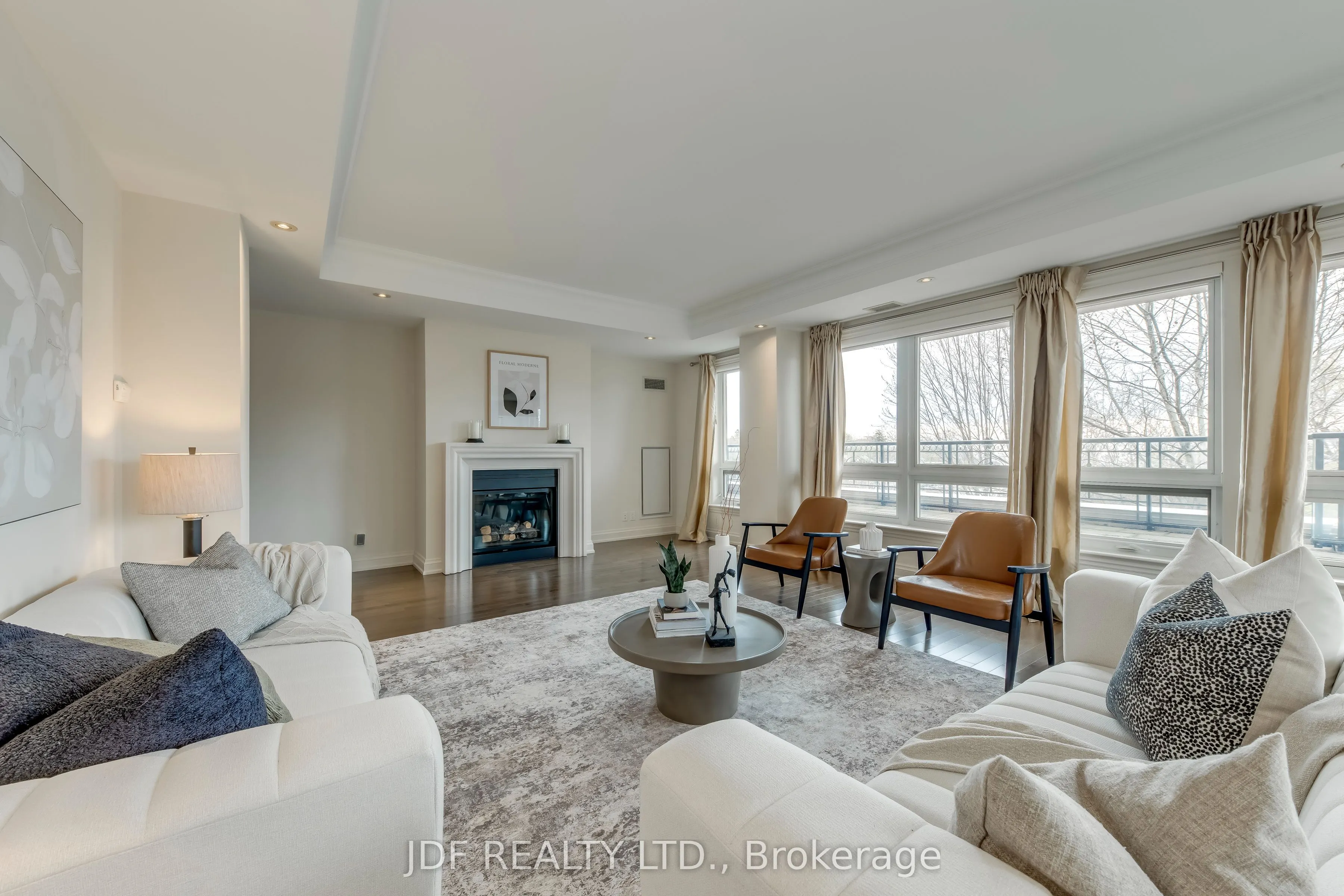 111 Forsythe Street #402