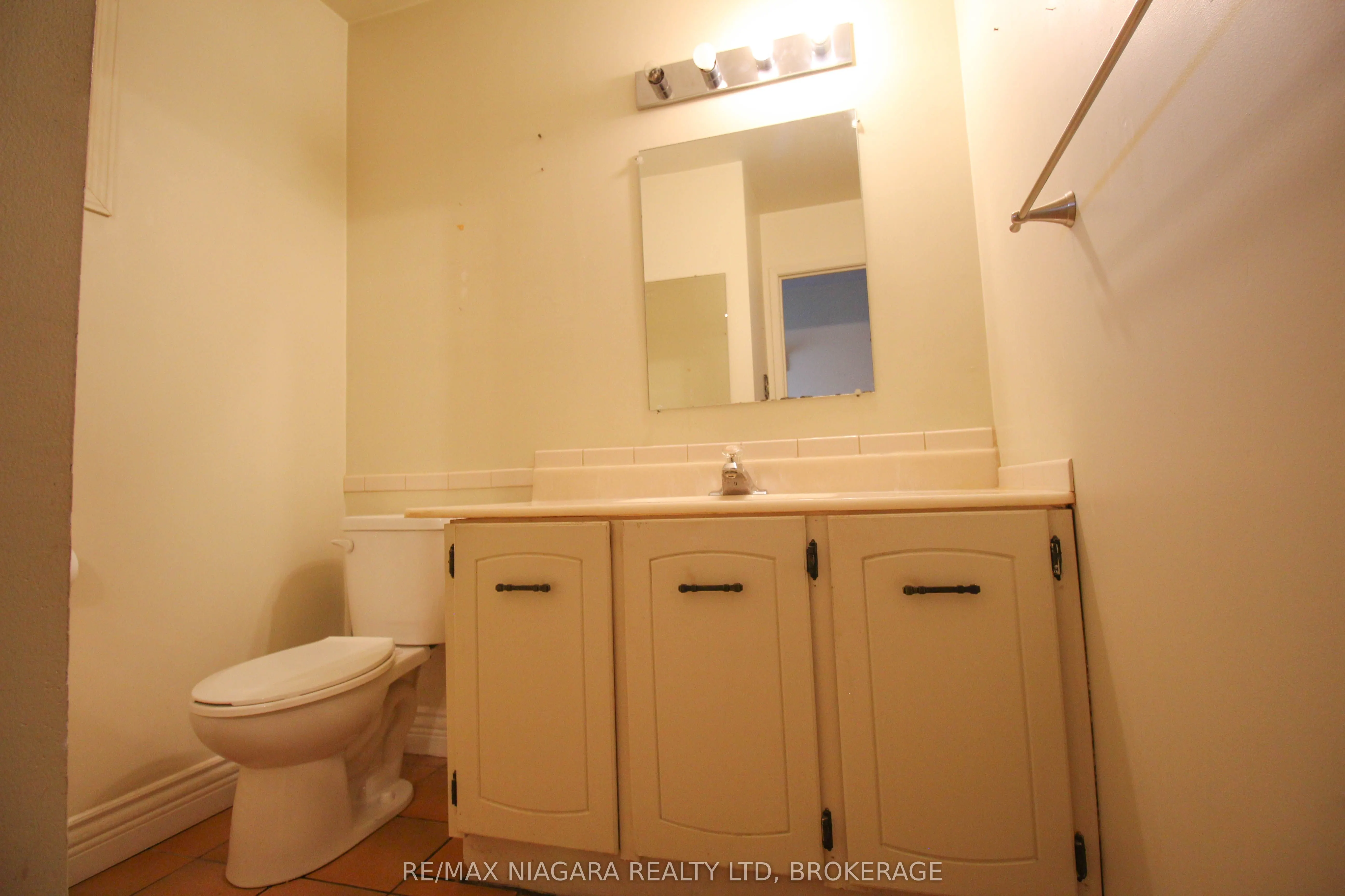 5095 Pinedale Avenue #106
