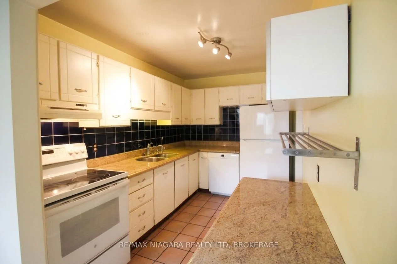 5095 Pinedale Avenue #106