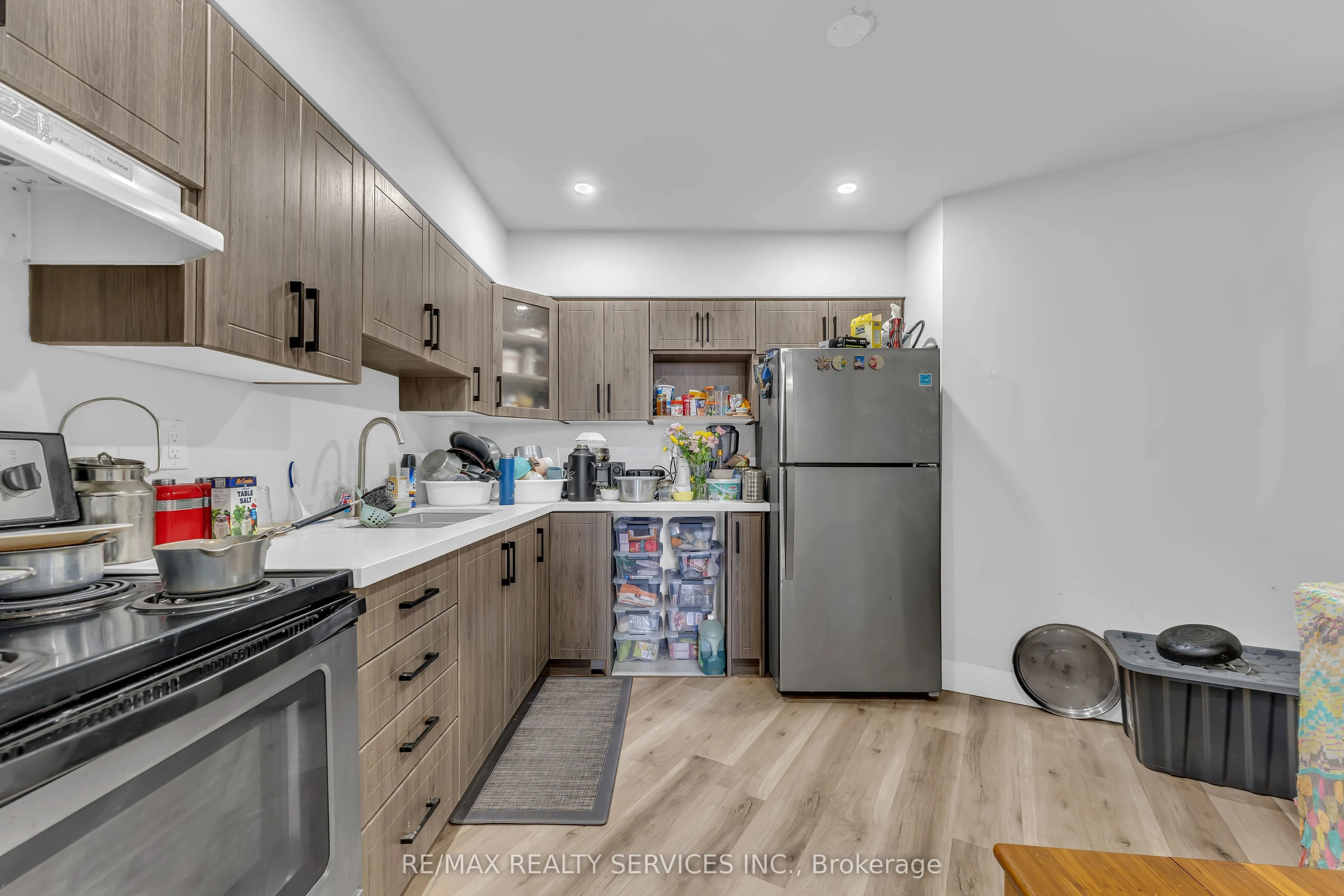 3555 Derry Road E #1006