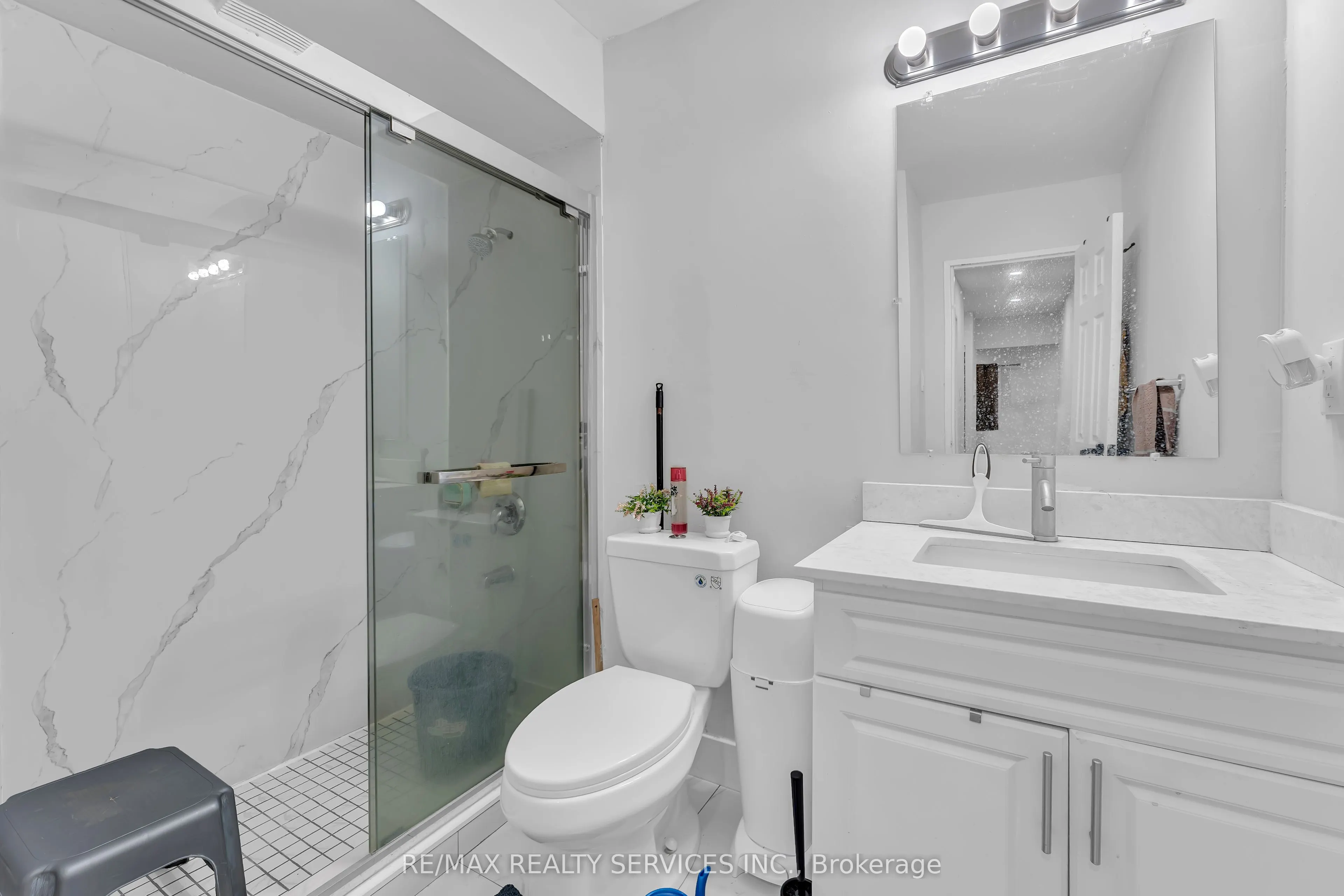 3555 Derry Road E #1006