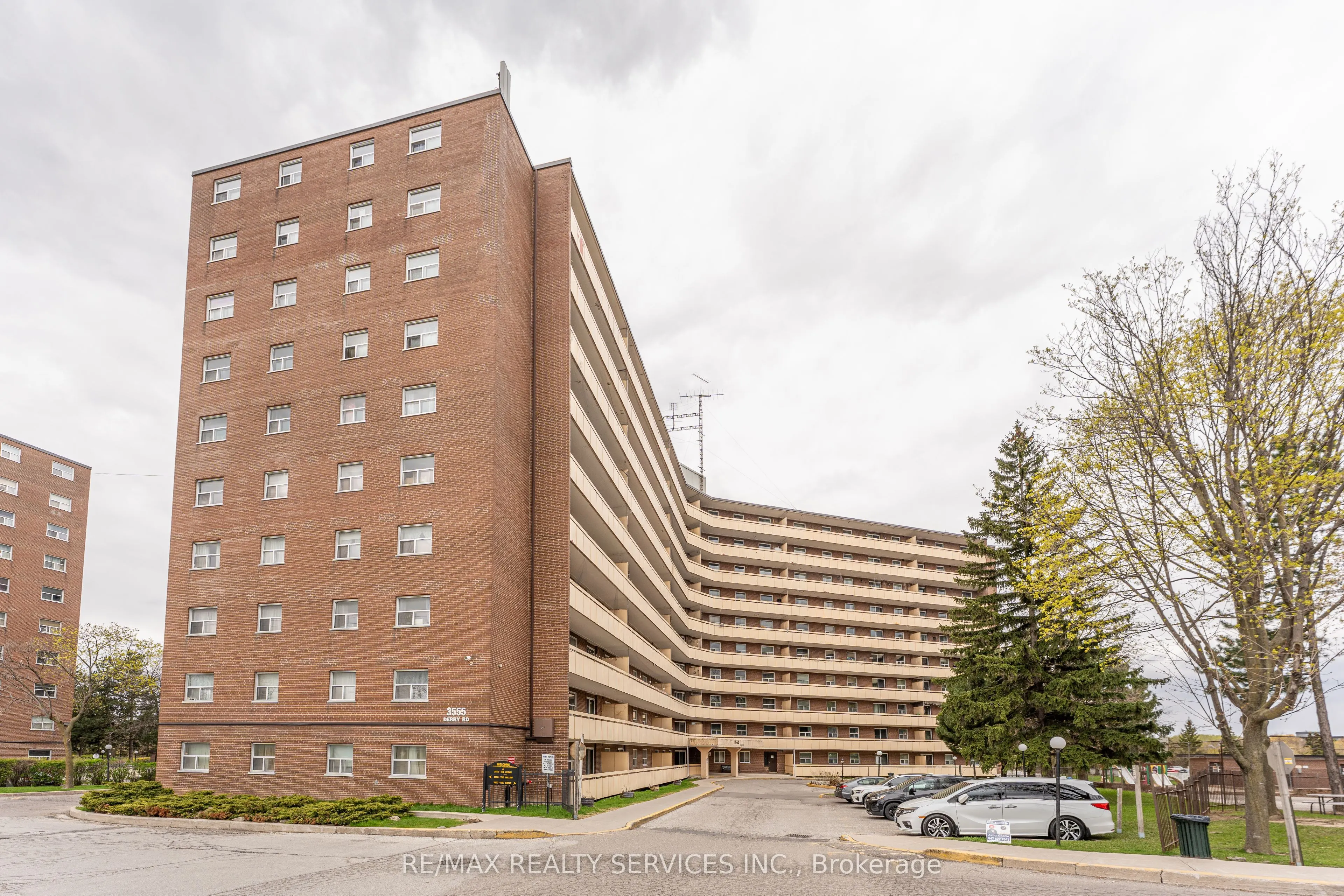 3555 Derry Road E #1006