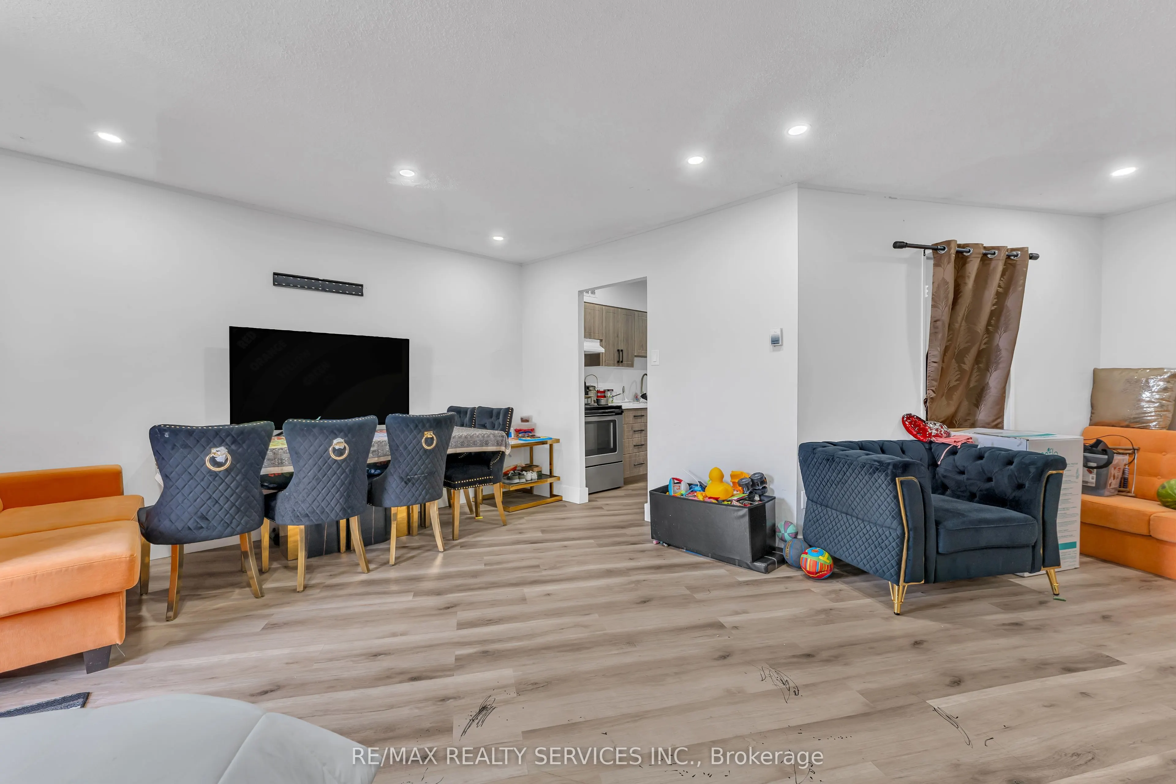 3555 Derry Road E #1006