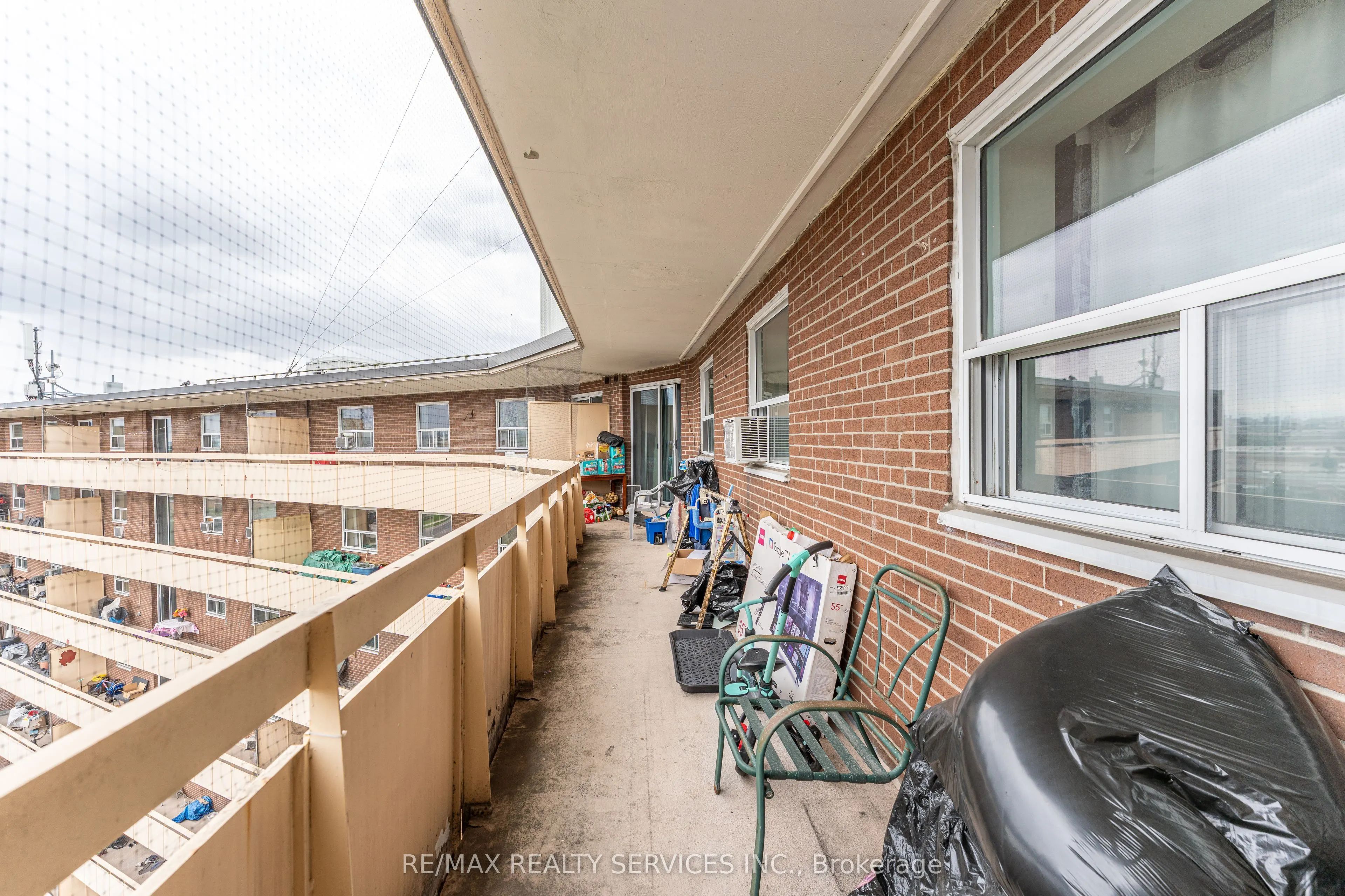 3555 Derry Road E #1006