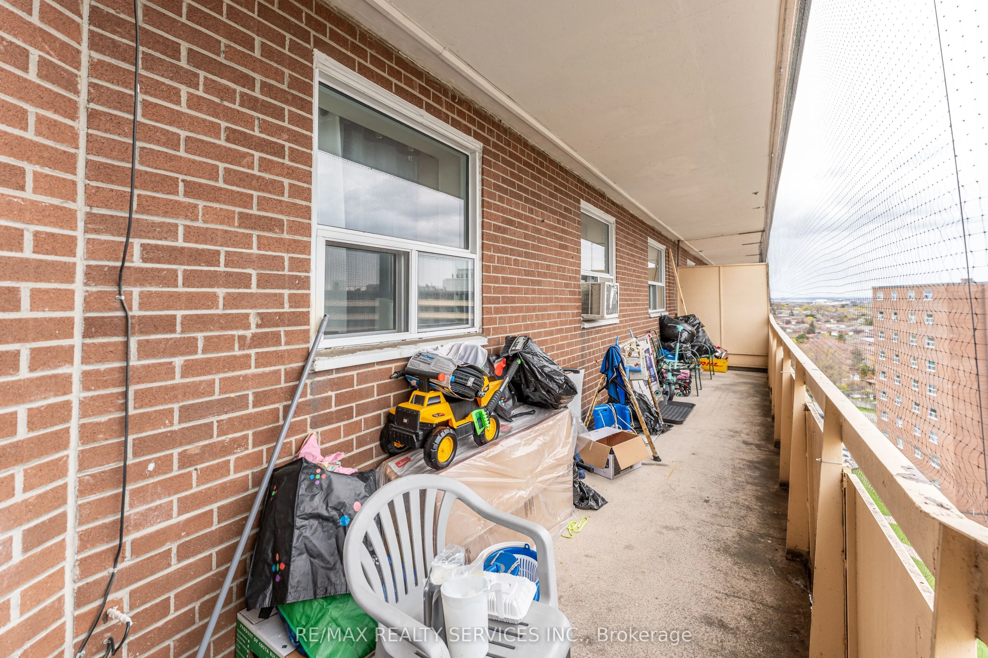 3555 Derry Road E #1006