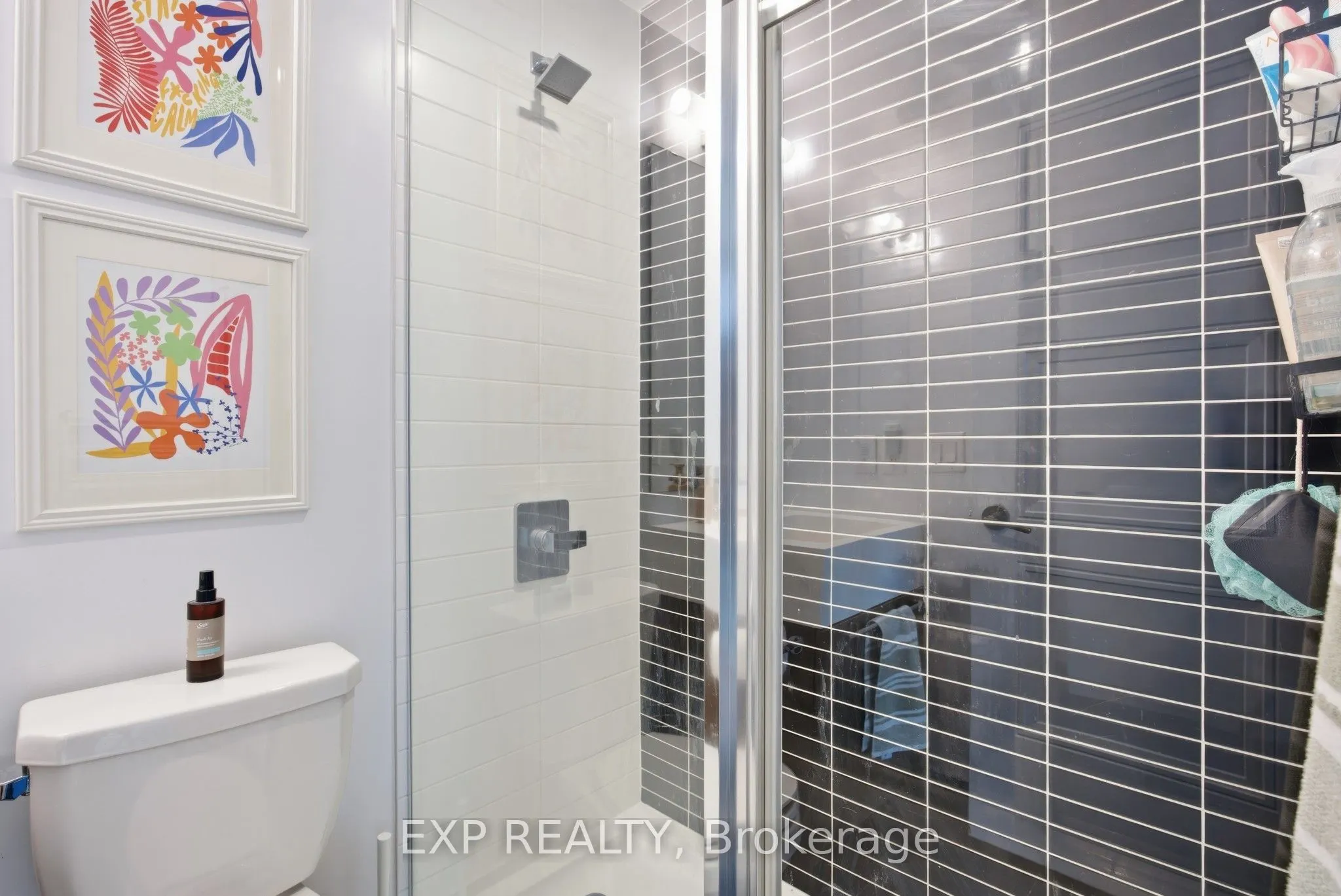 25 neighbourhood Lane #404