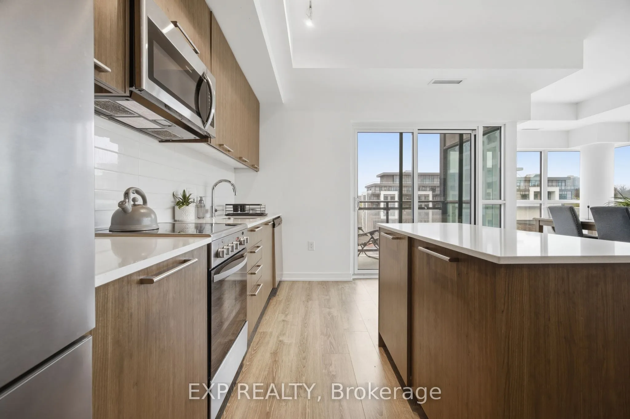 25 neighbourhood Lane #404