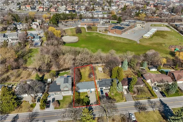 15 Pioneer Drive