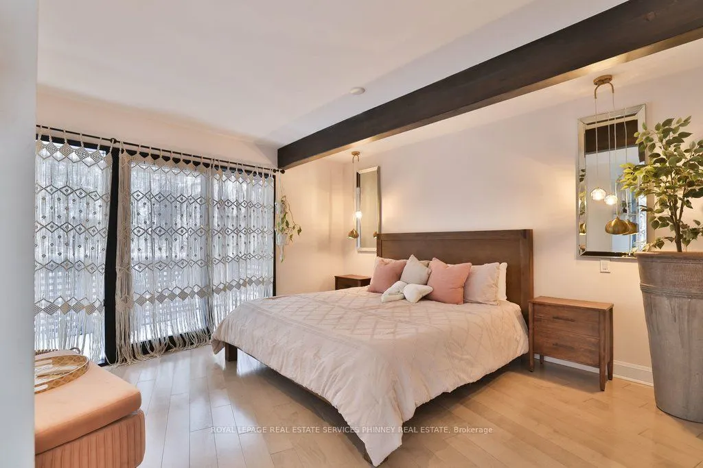 1352 Nocturne Court