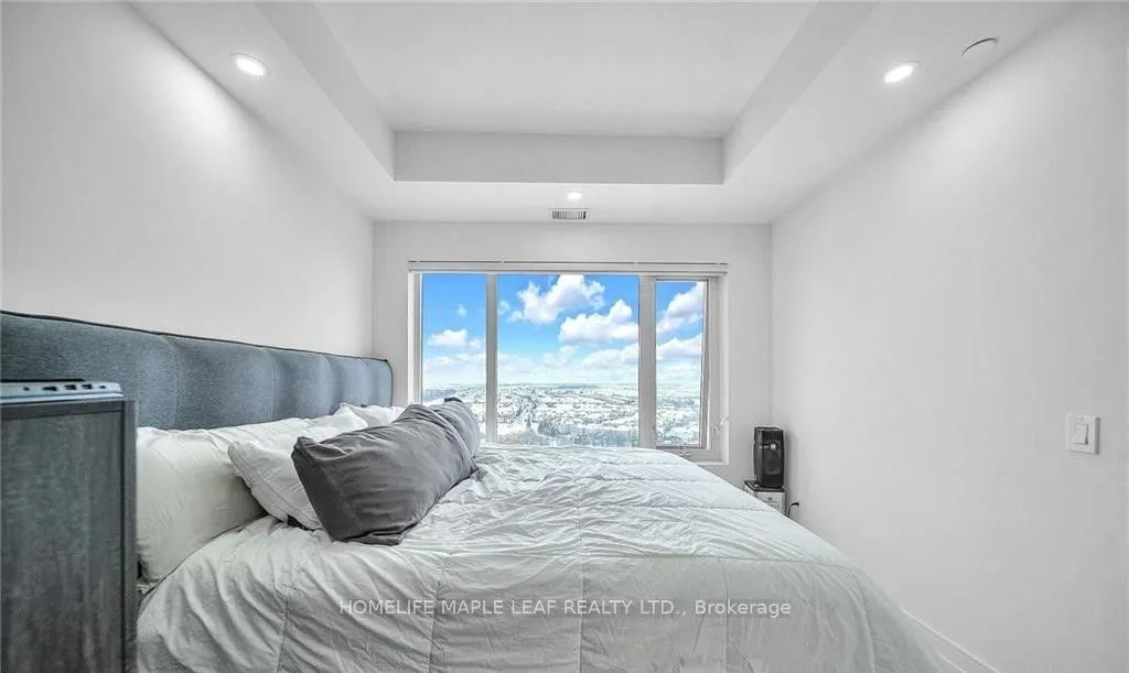 8010 Derry Road #1402