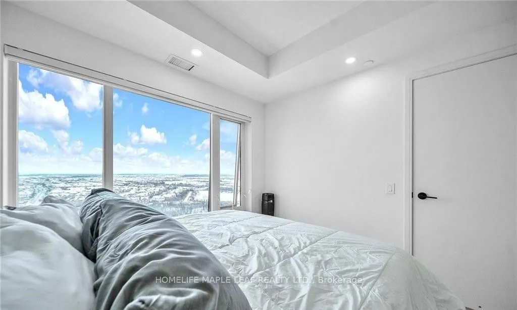 8010 Derry Road #1402