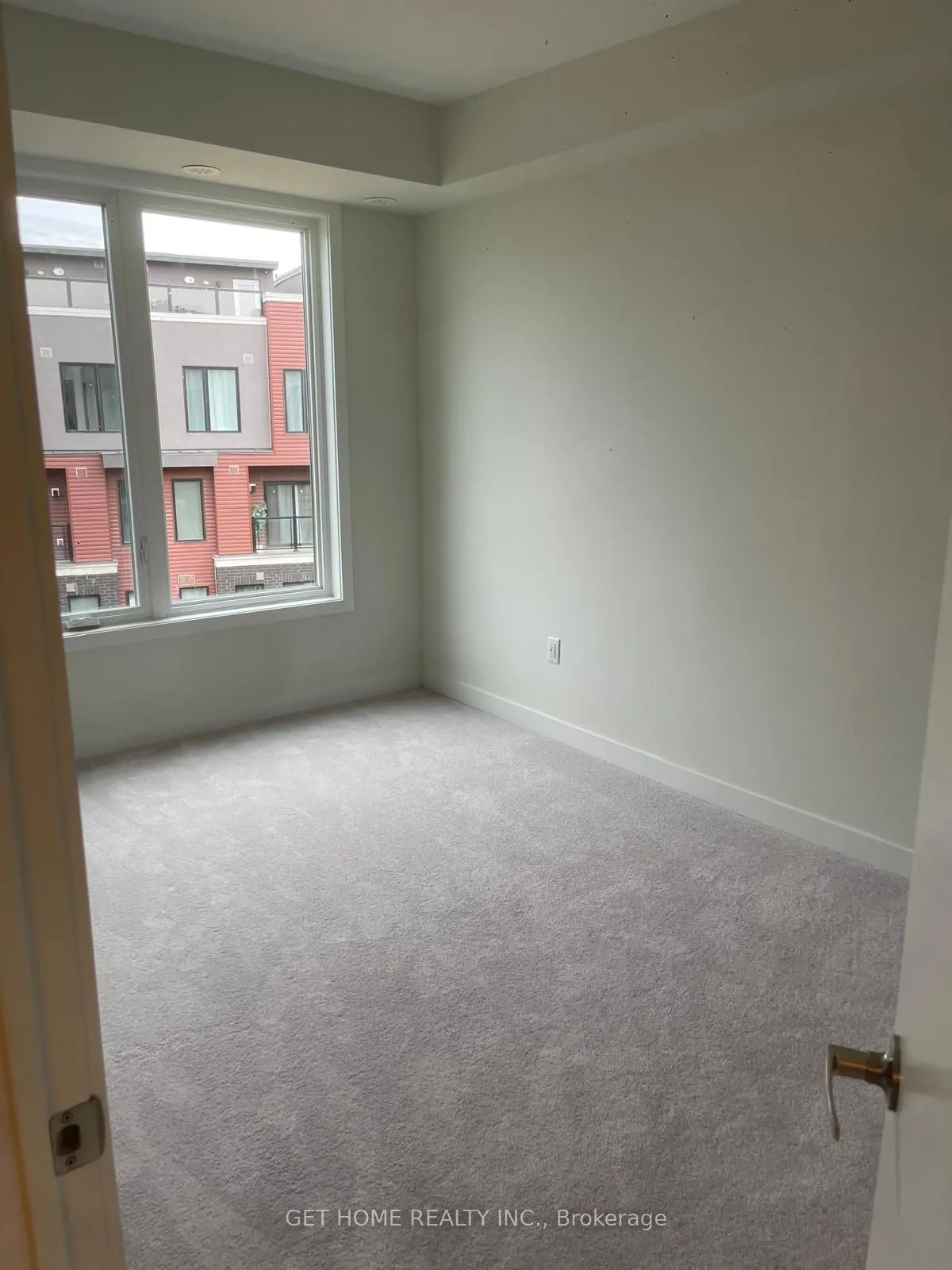 3540 colonial Drive #3