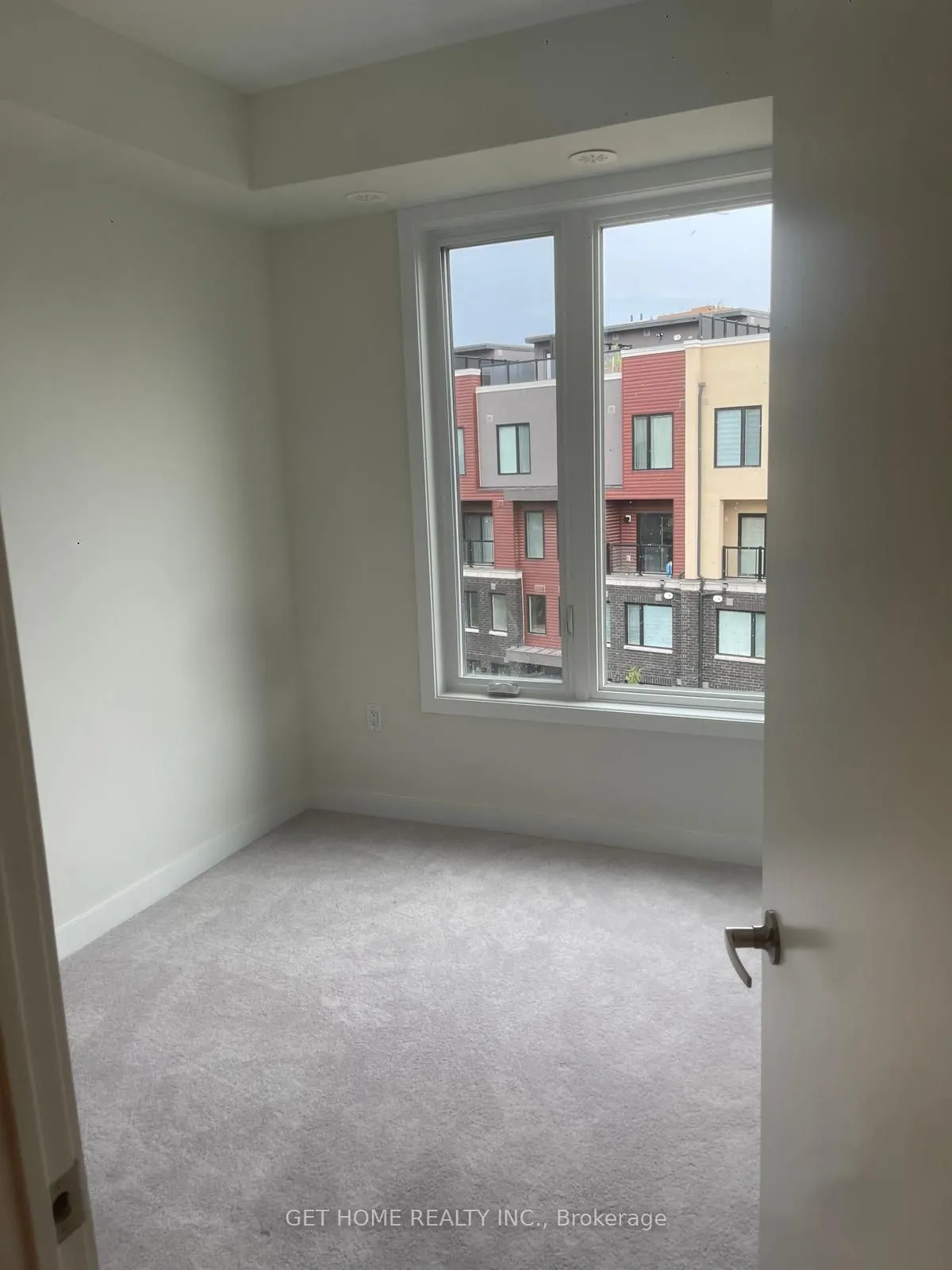 3540 colonial Drive #3