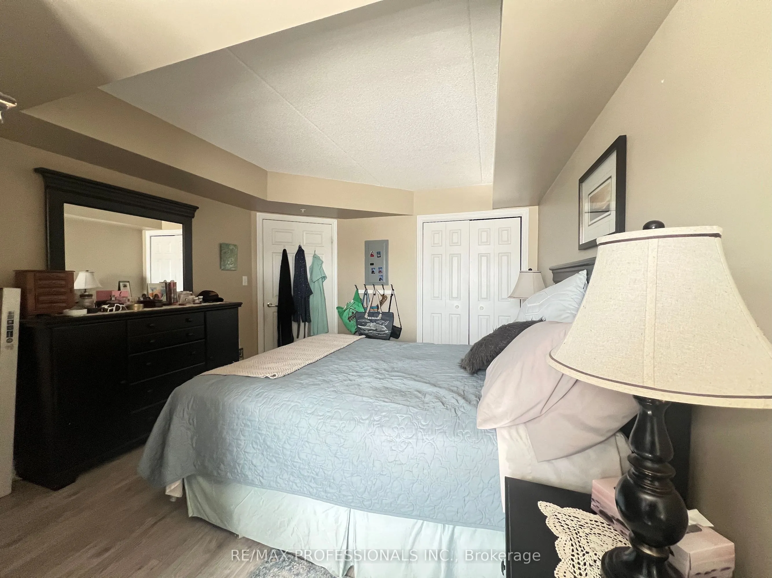 1390 Main Street E #107