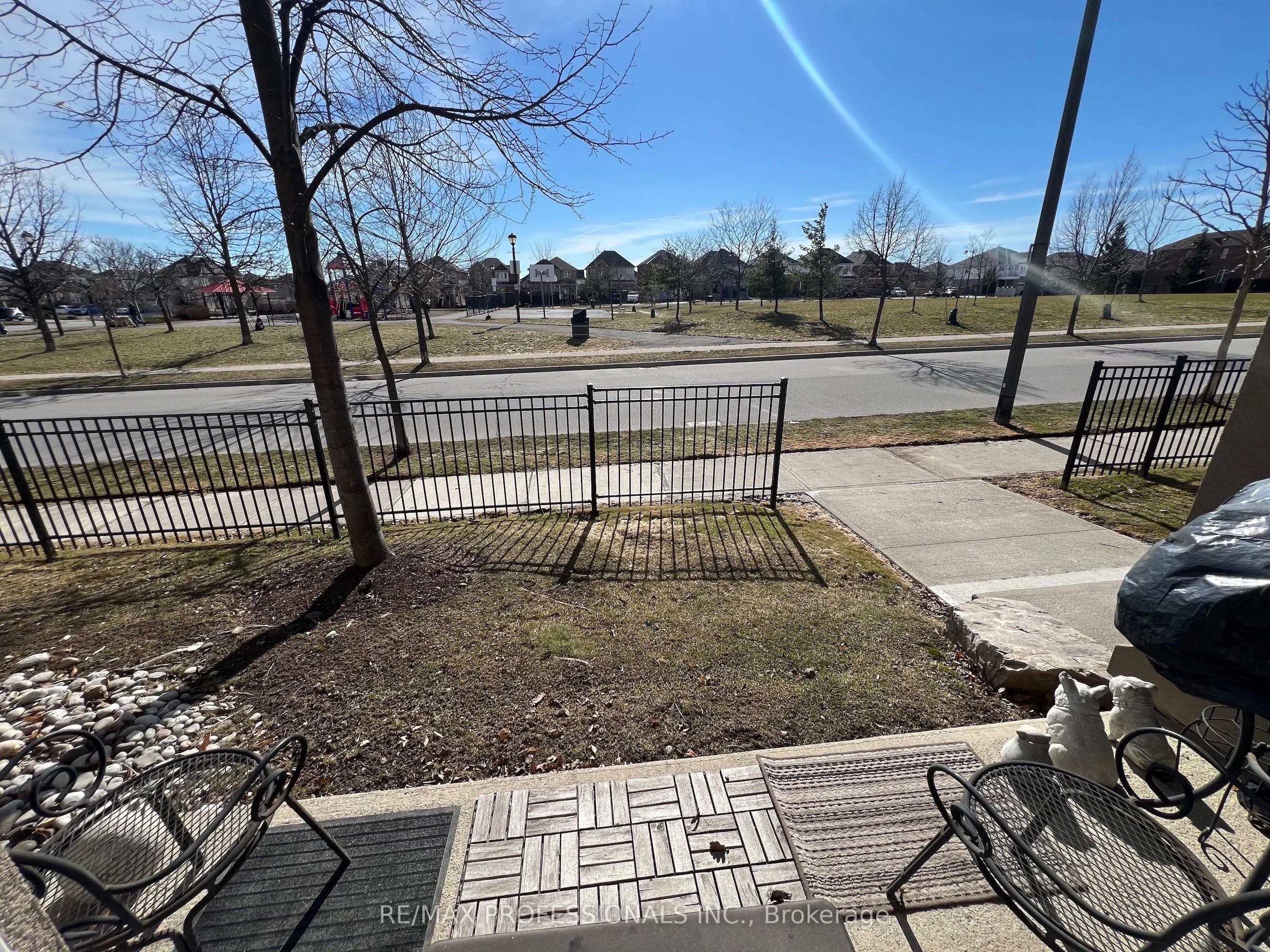 1390 Main Street E #107