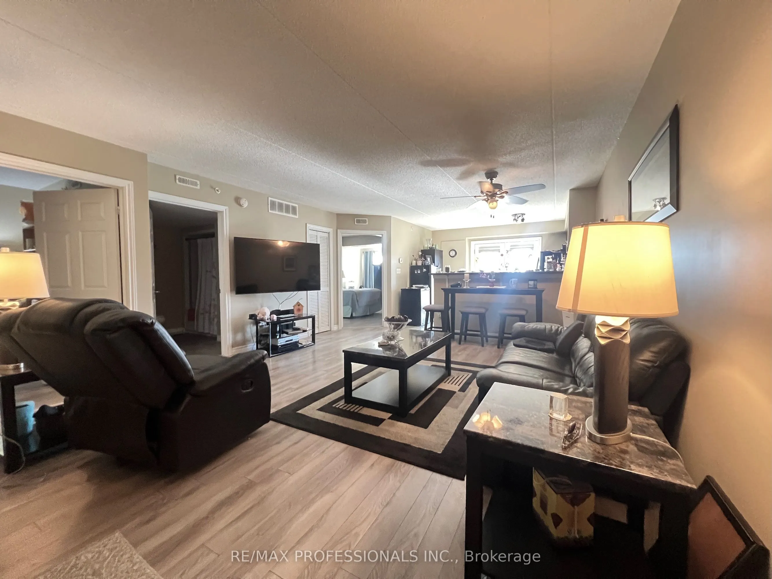 1390 Main Street E #107