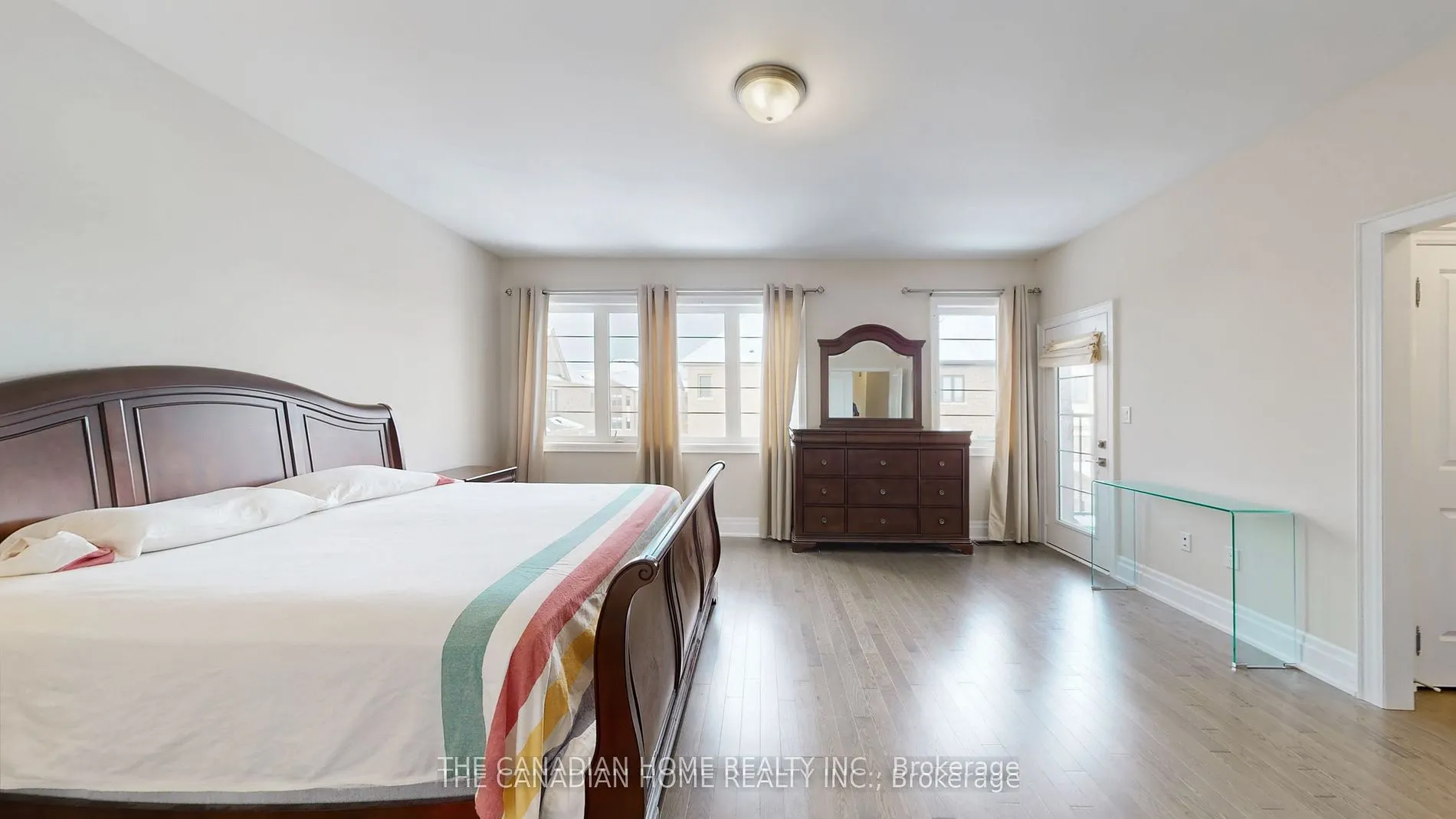 20 Settlers Field Road