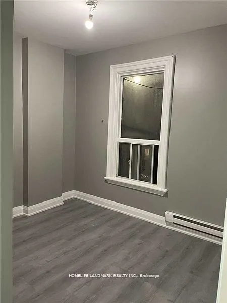 271 Dunn Avenue #2