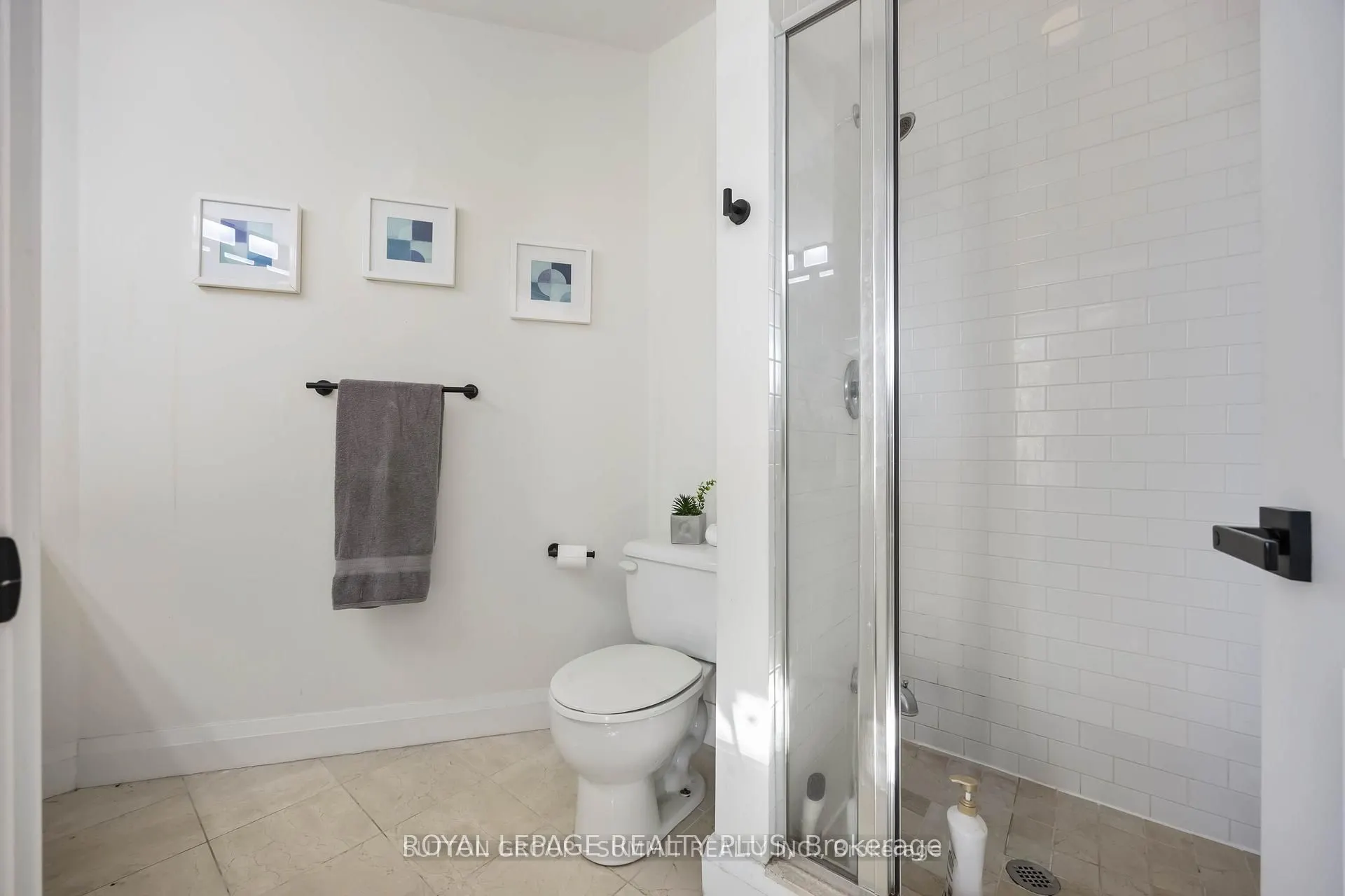 15 Windermere Avenue #PH01