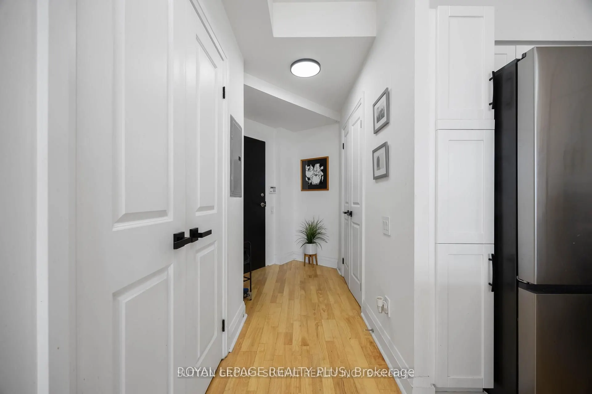 15 Windermere Avenue #PH01