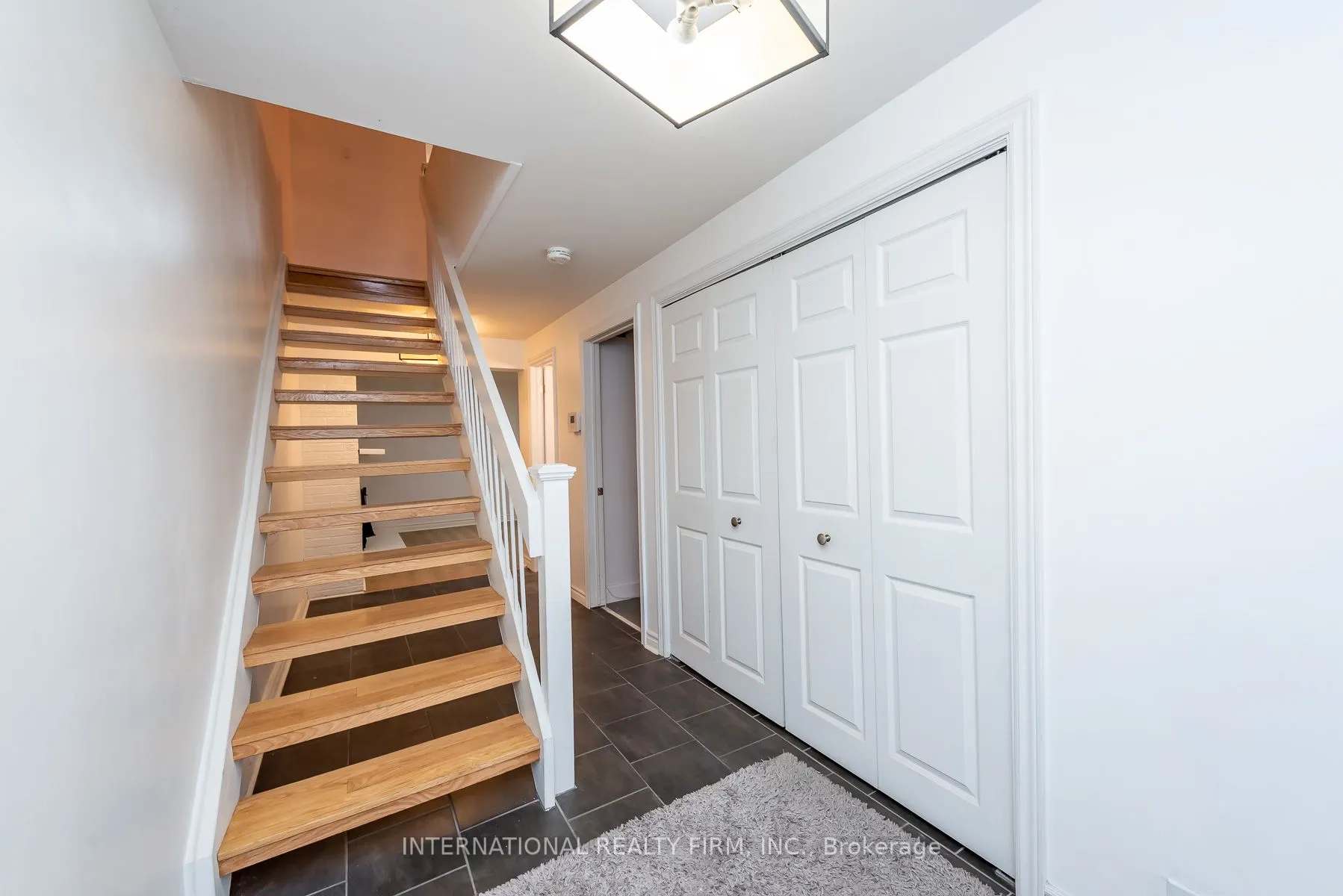 6855 Glen Erin Drive #15