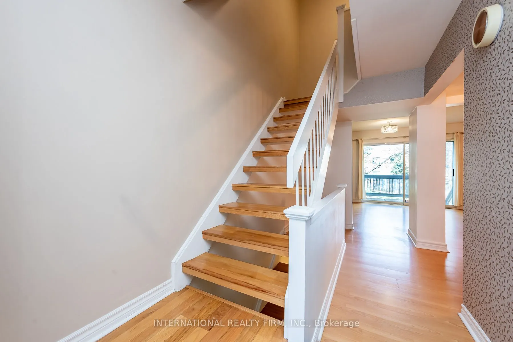 6855 Glen Erin Drive #15