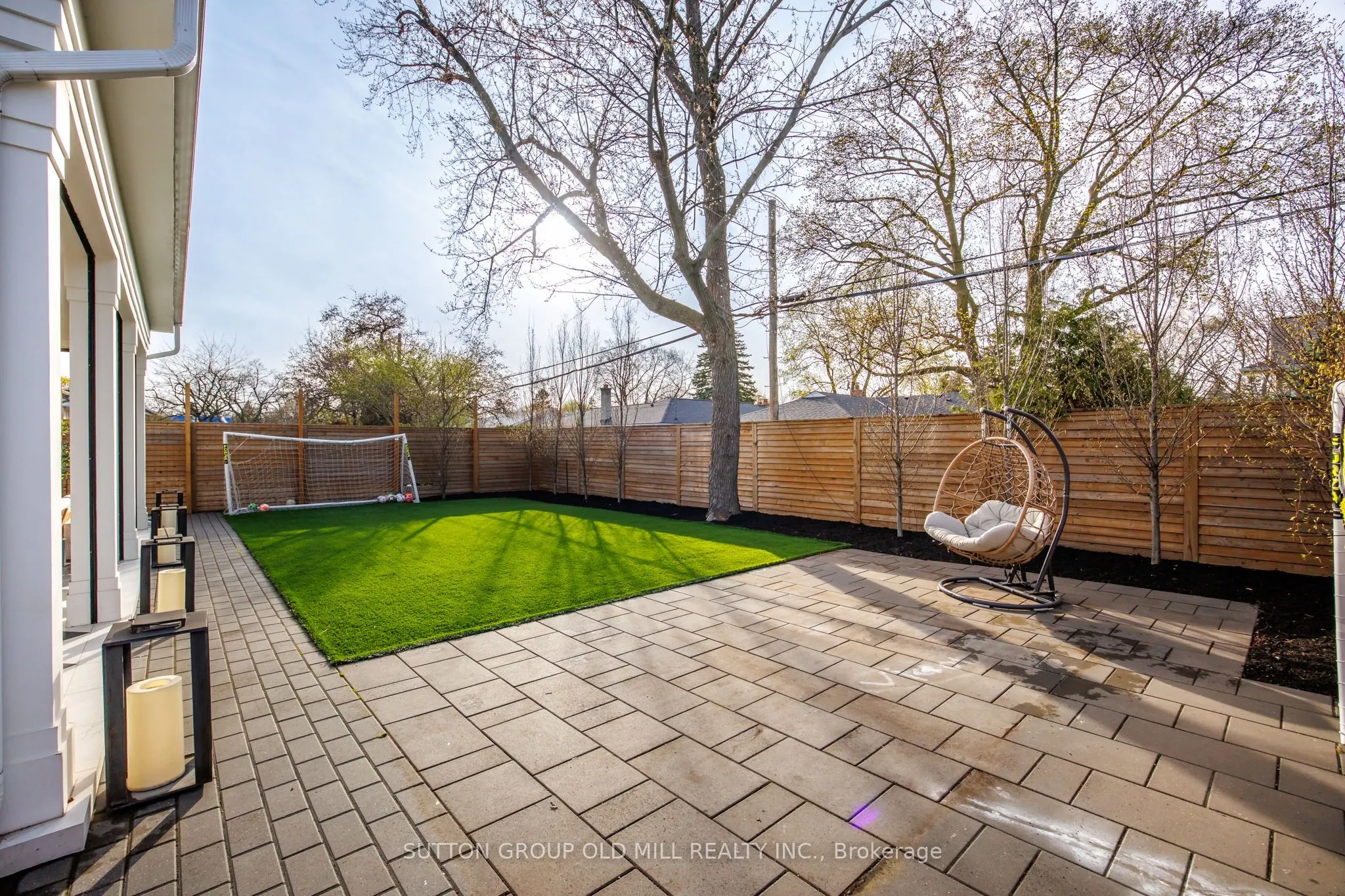 18 Blair Athol Crescent