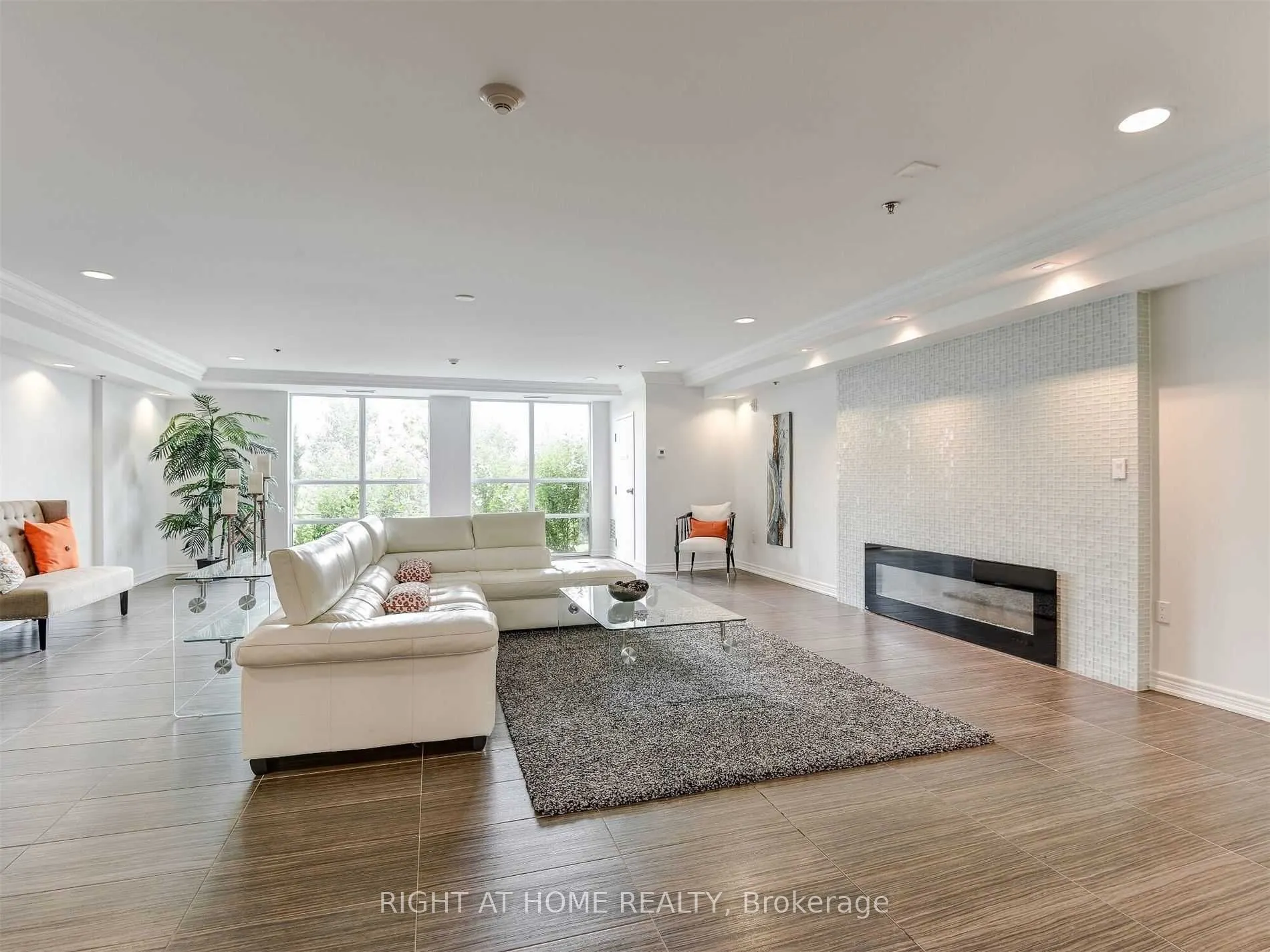 1419 Costigan Road #308