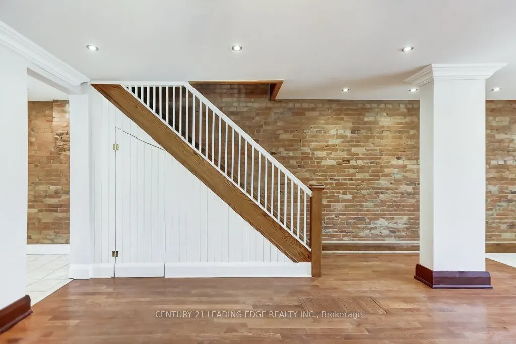 26 Grandville Avenue