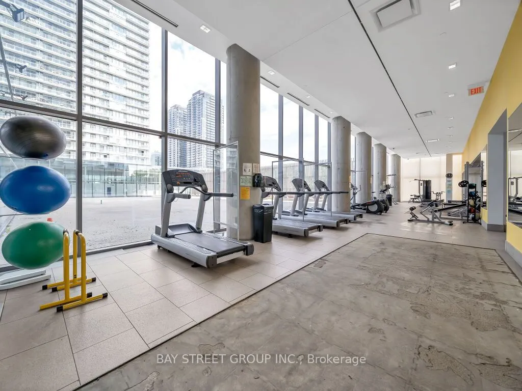 105 The Queensway Avenue #1501