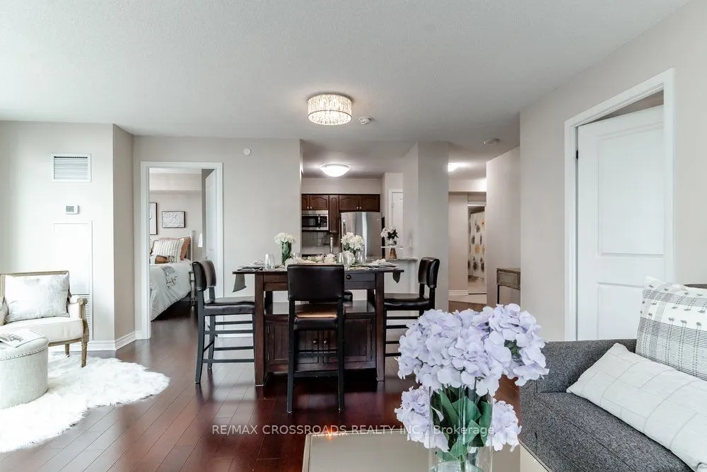 215 Sherway Gardens Road #604