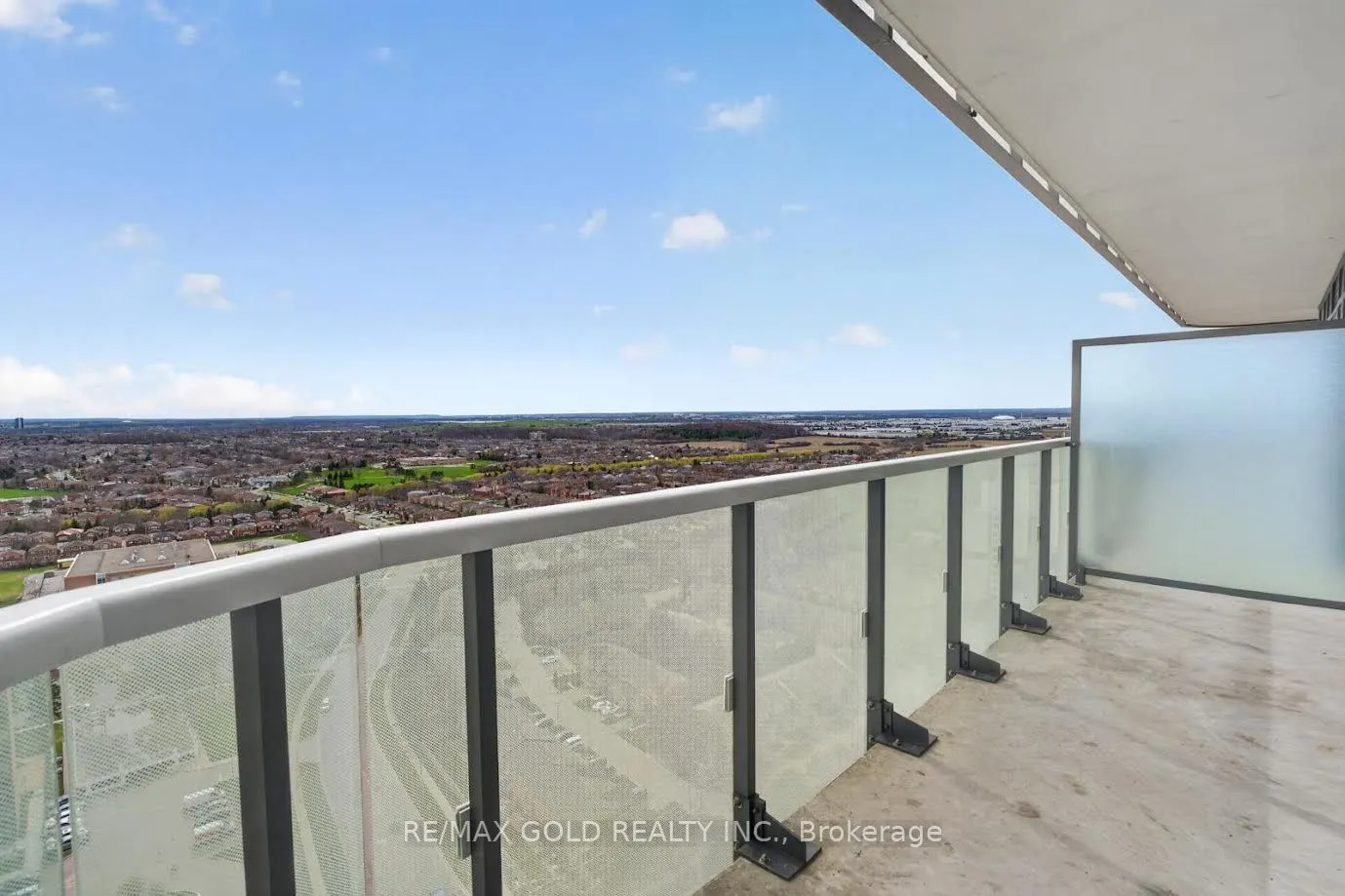 8 Nahani Way #2508