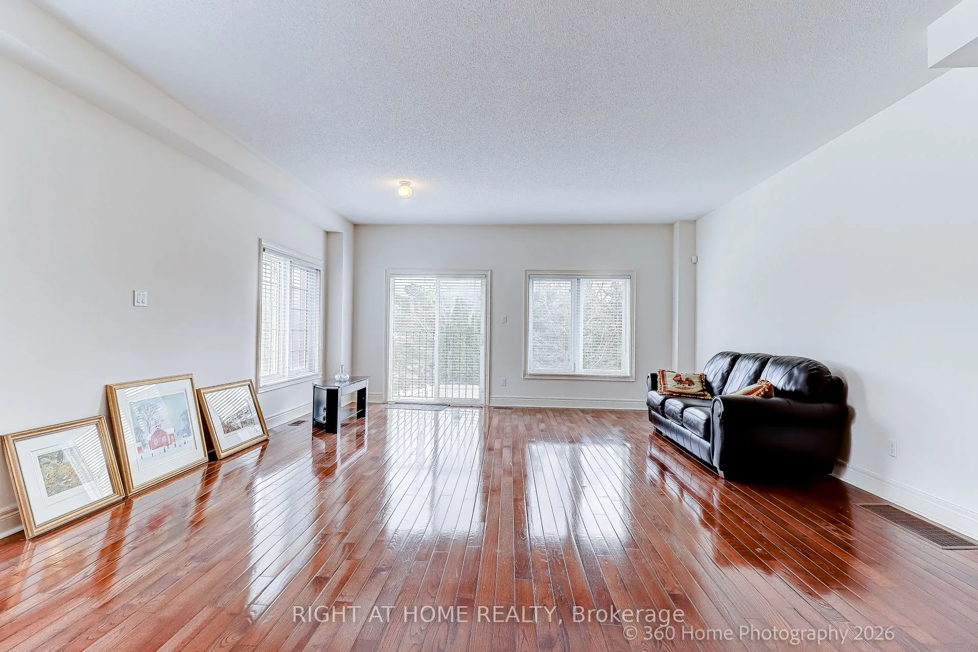 1130 Cawthra Road #2