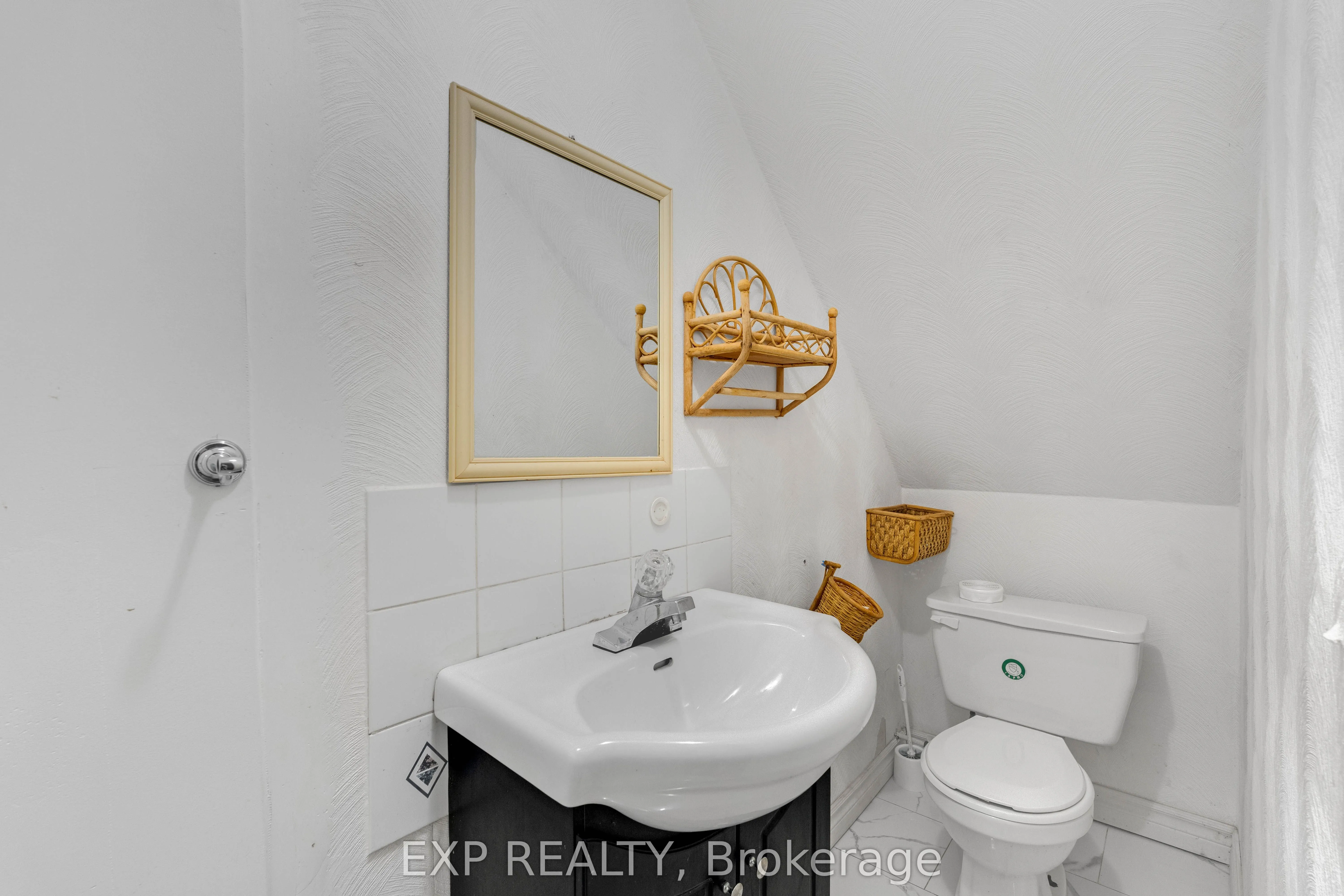 1180 Mississauga Valley Boulevard #4