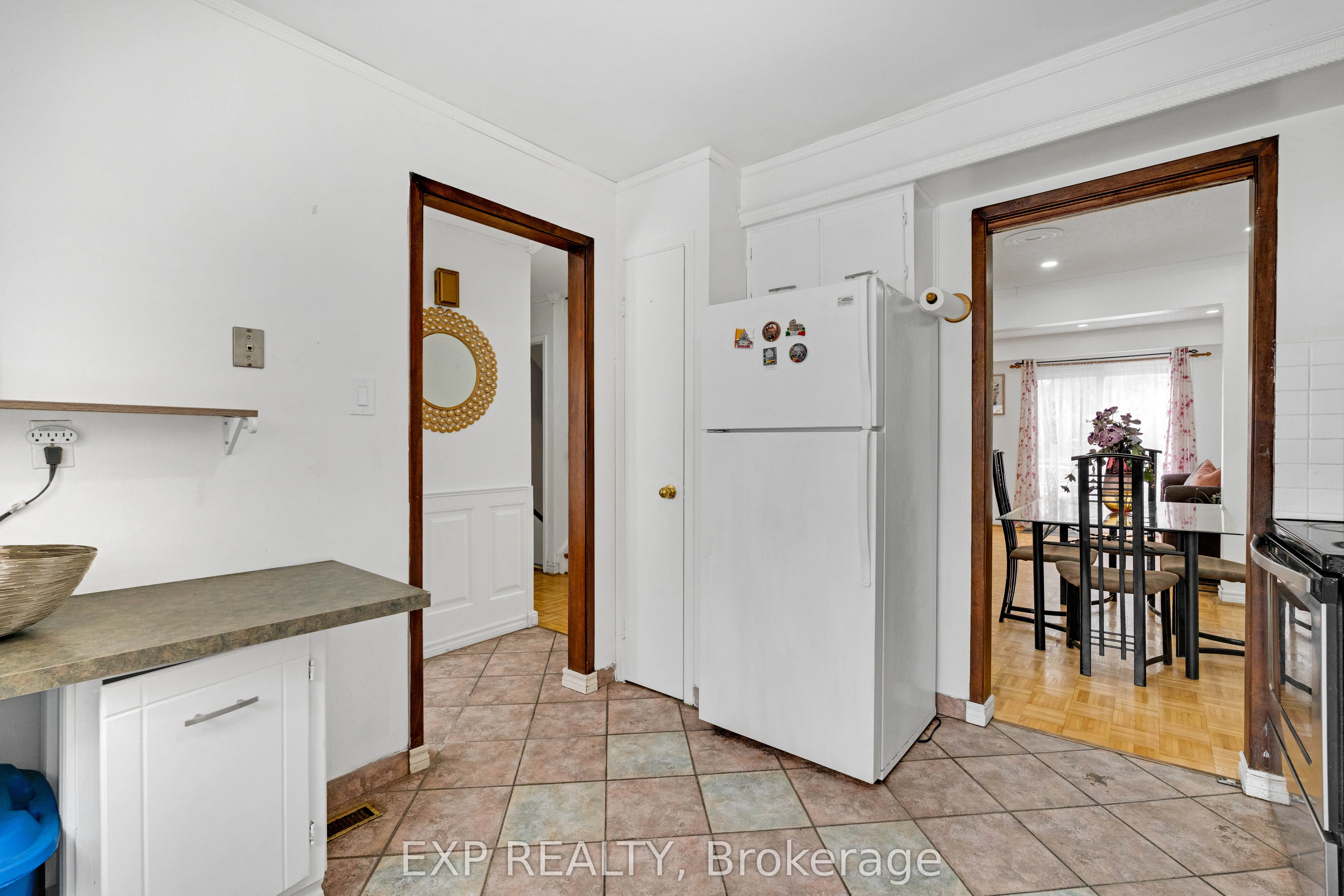 1180 Mississauga Valley Boulevard #4