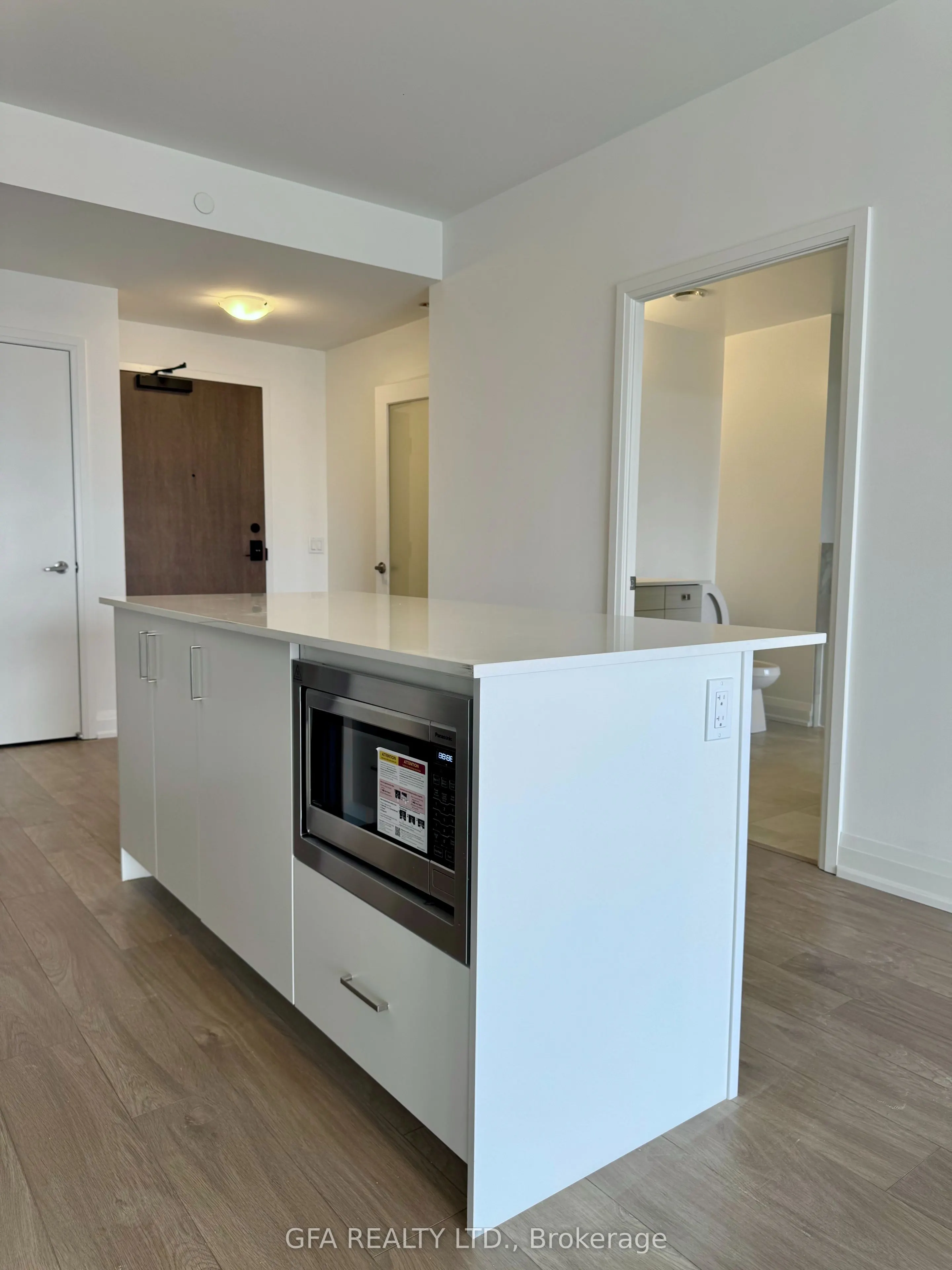 1035 Southdown Road #707