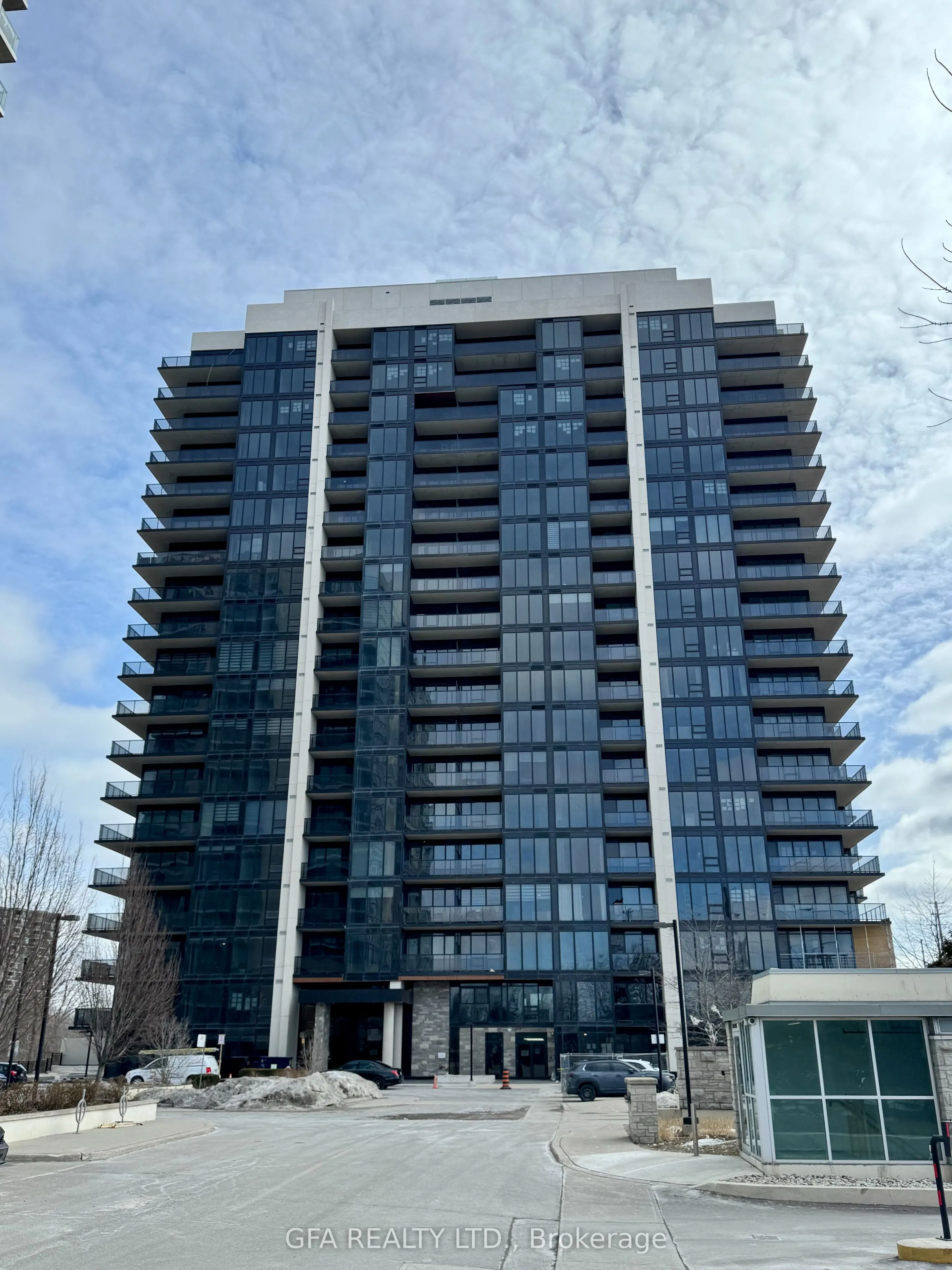 1035 Southdown Road #707