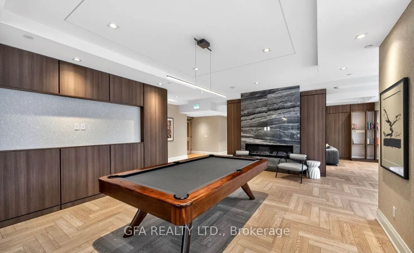 1035 Southdown Road #707