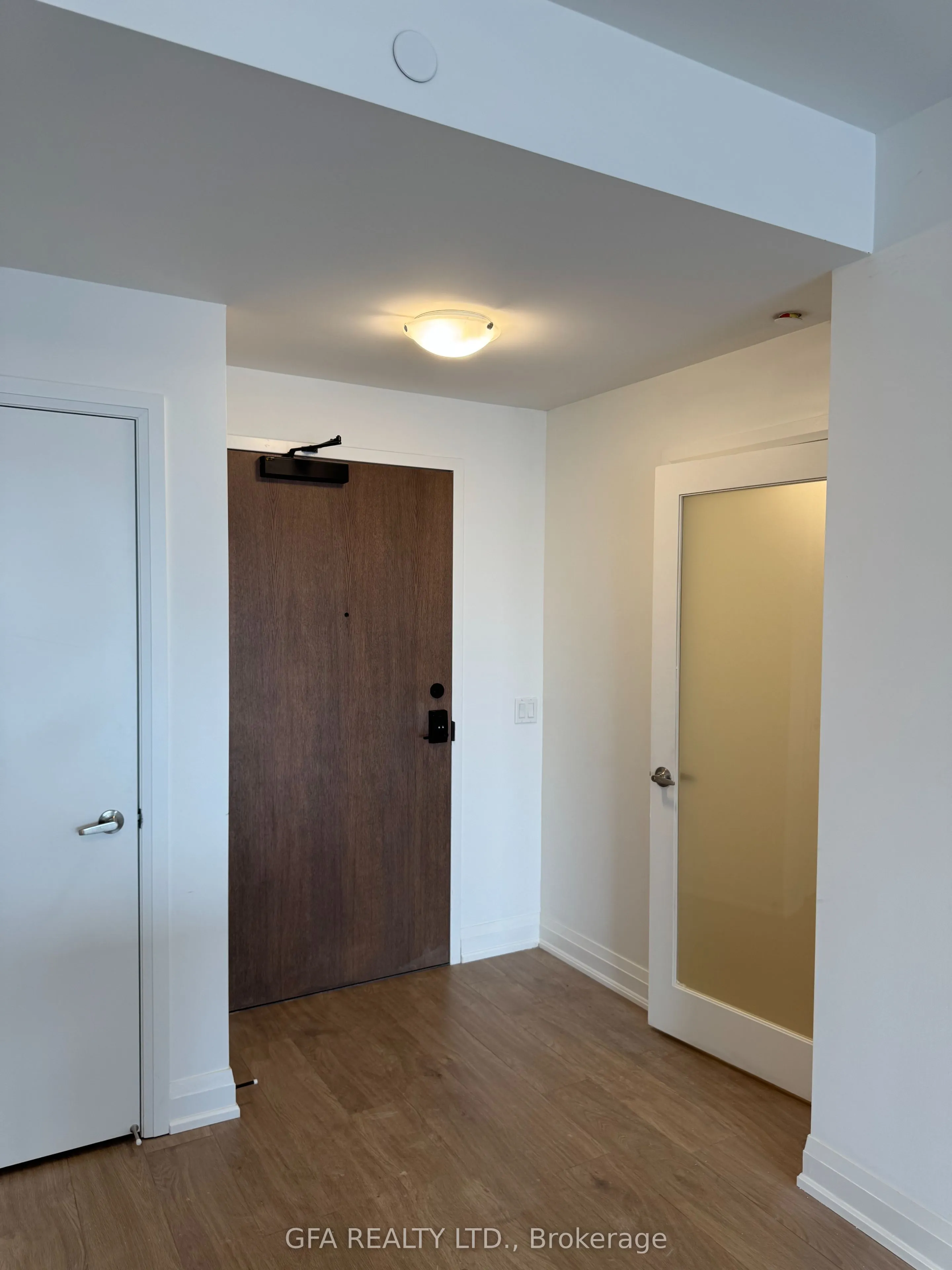 1035 Southdown Road #707