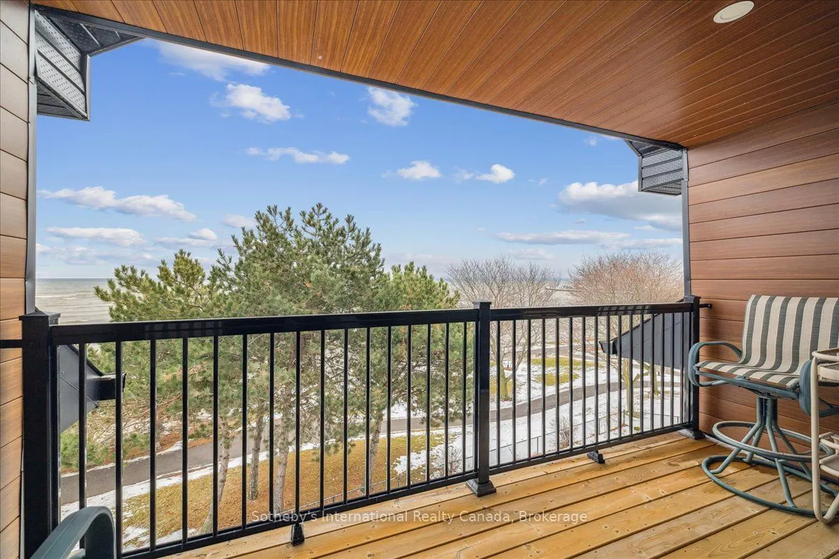 10 Southwind Terrace