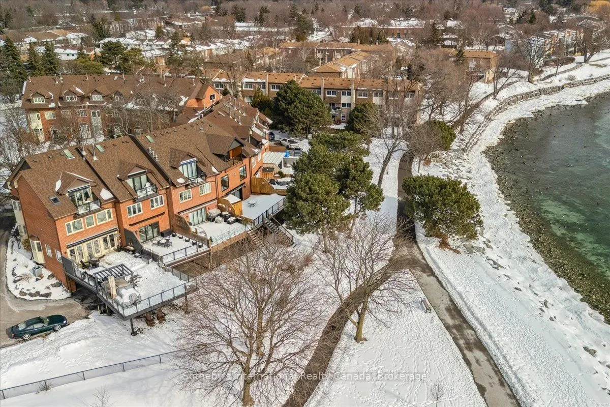 10 Southwind Terrace