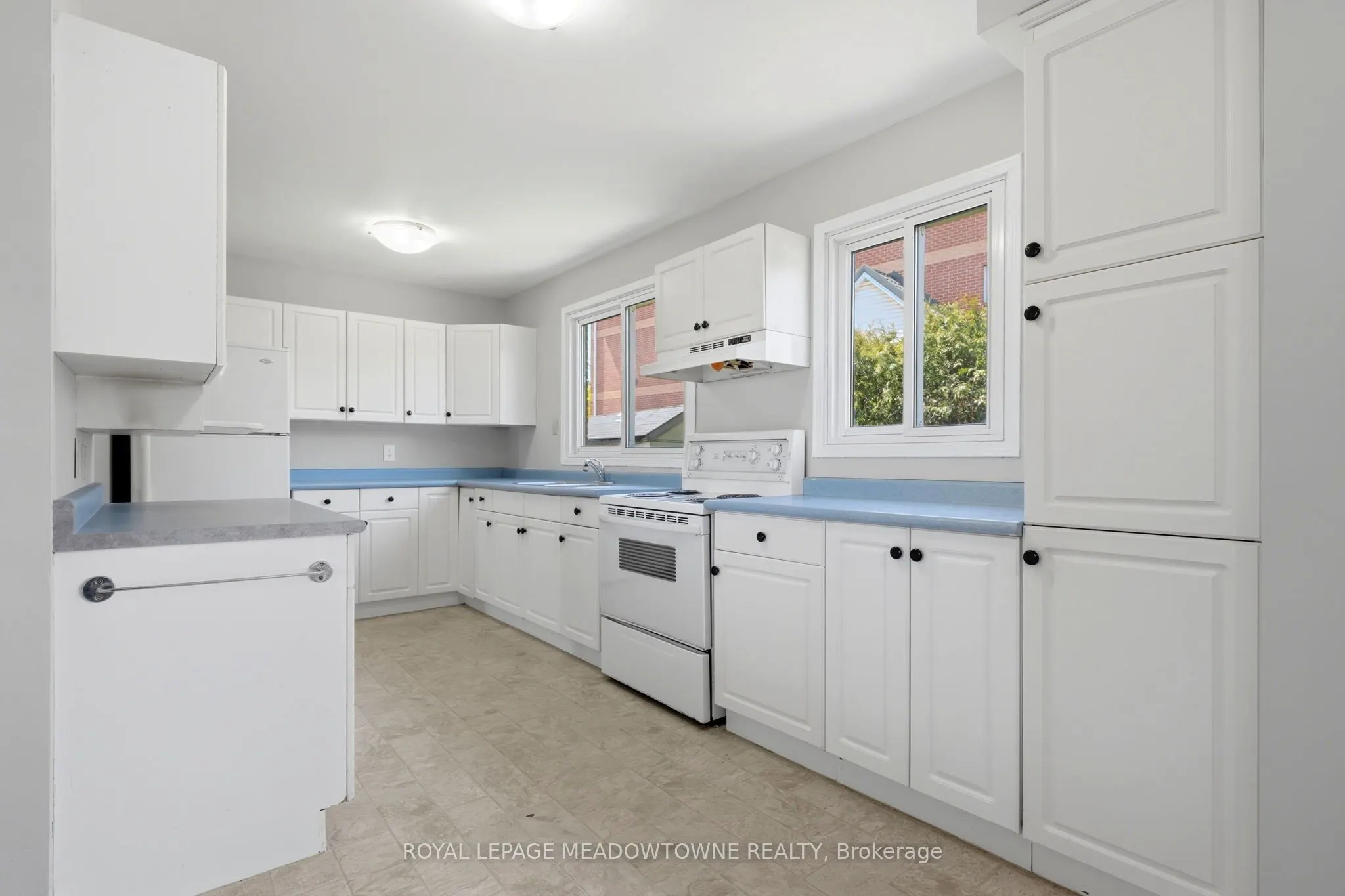 82 Maple Avenue
