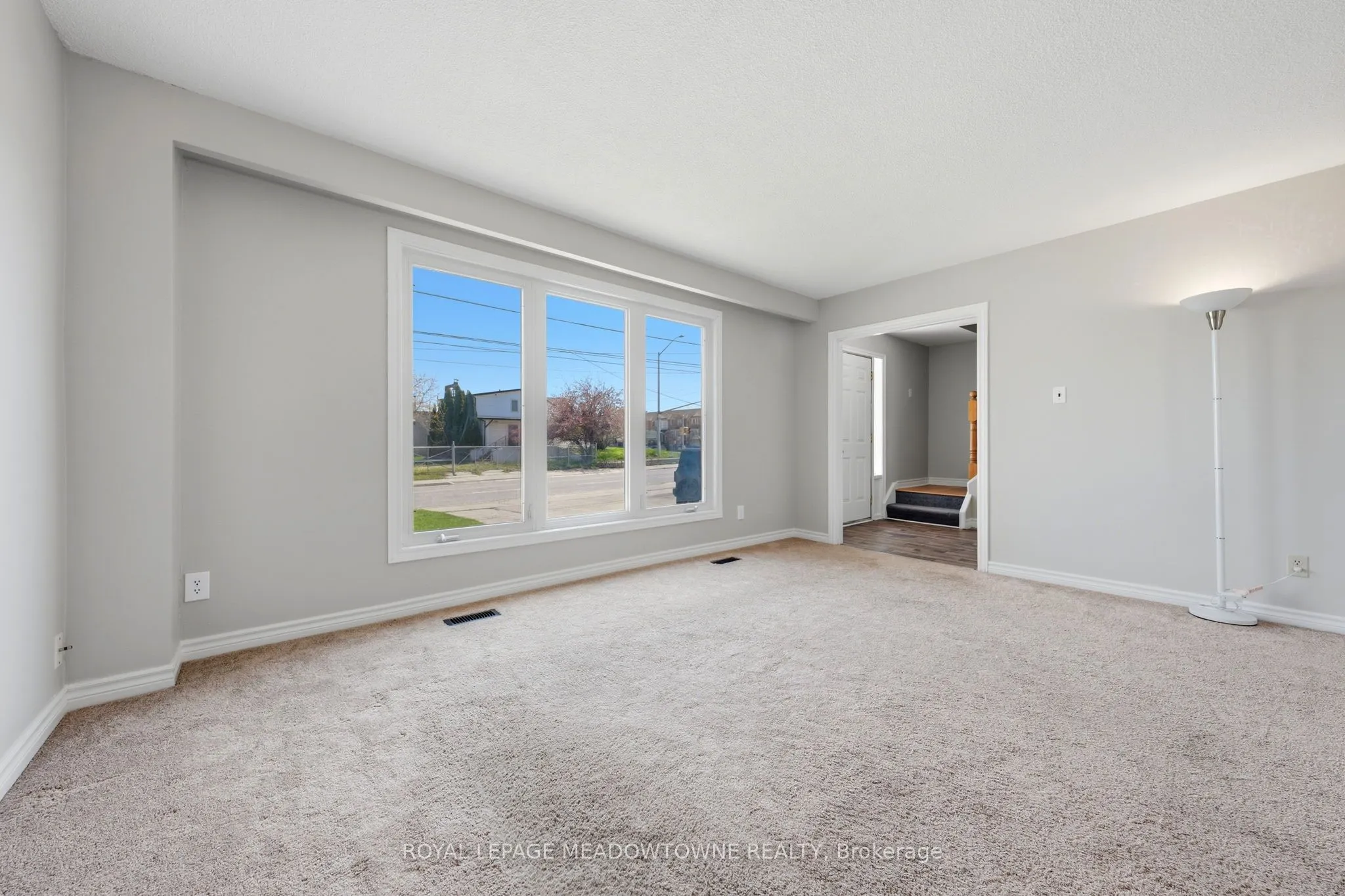 82 Maple Avenue