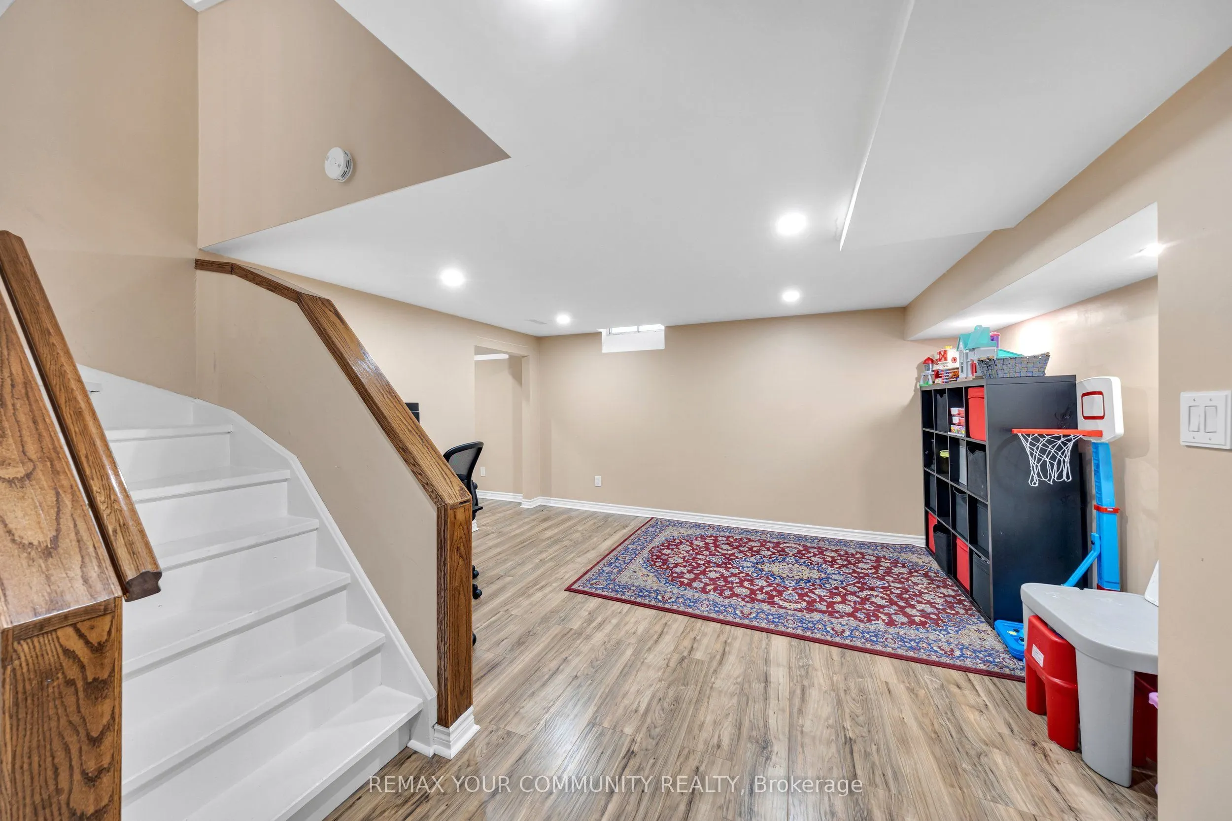22 Madelaine Crescent