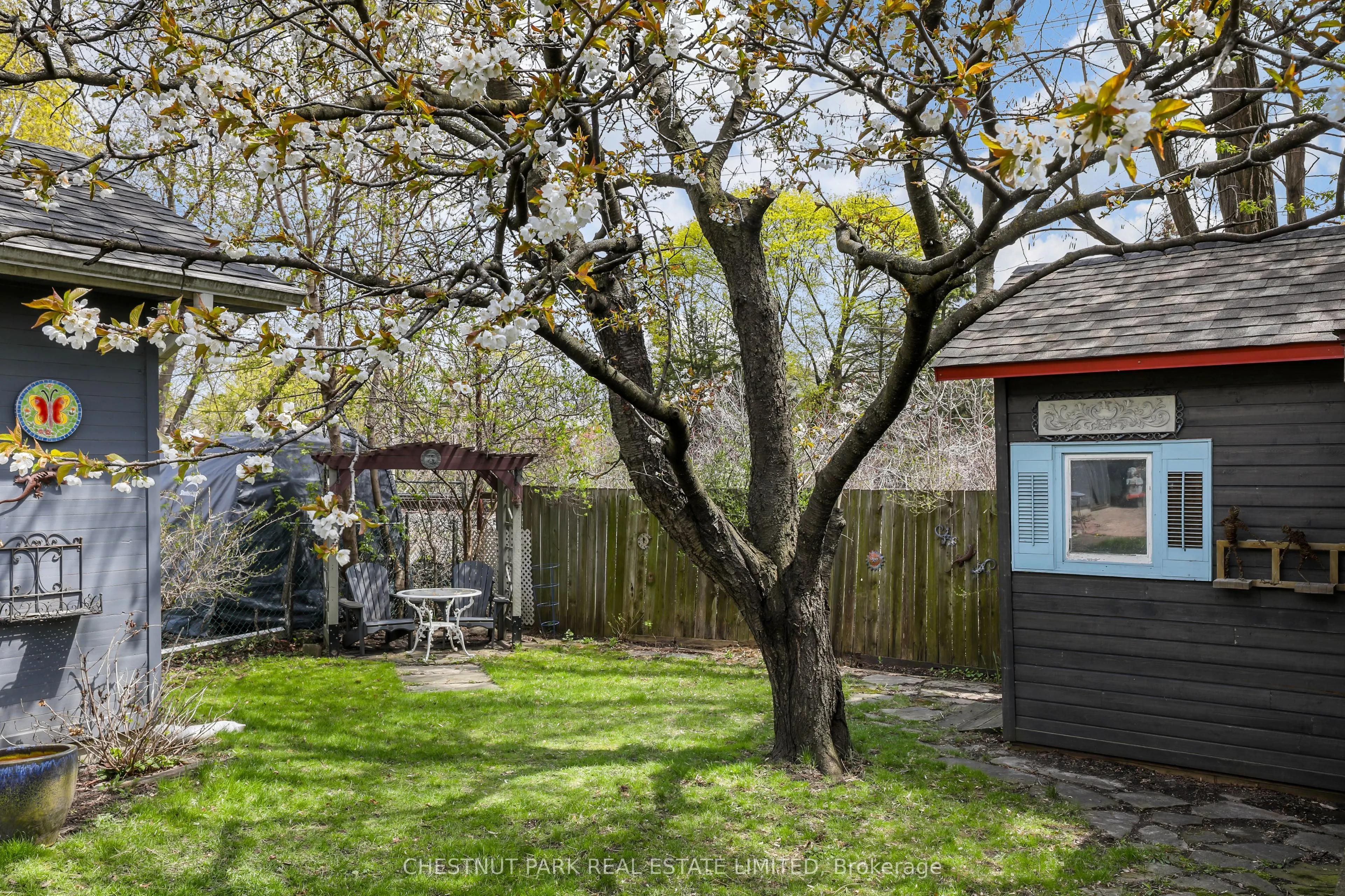 27 Cedarcrest Drive
