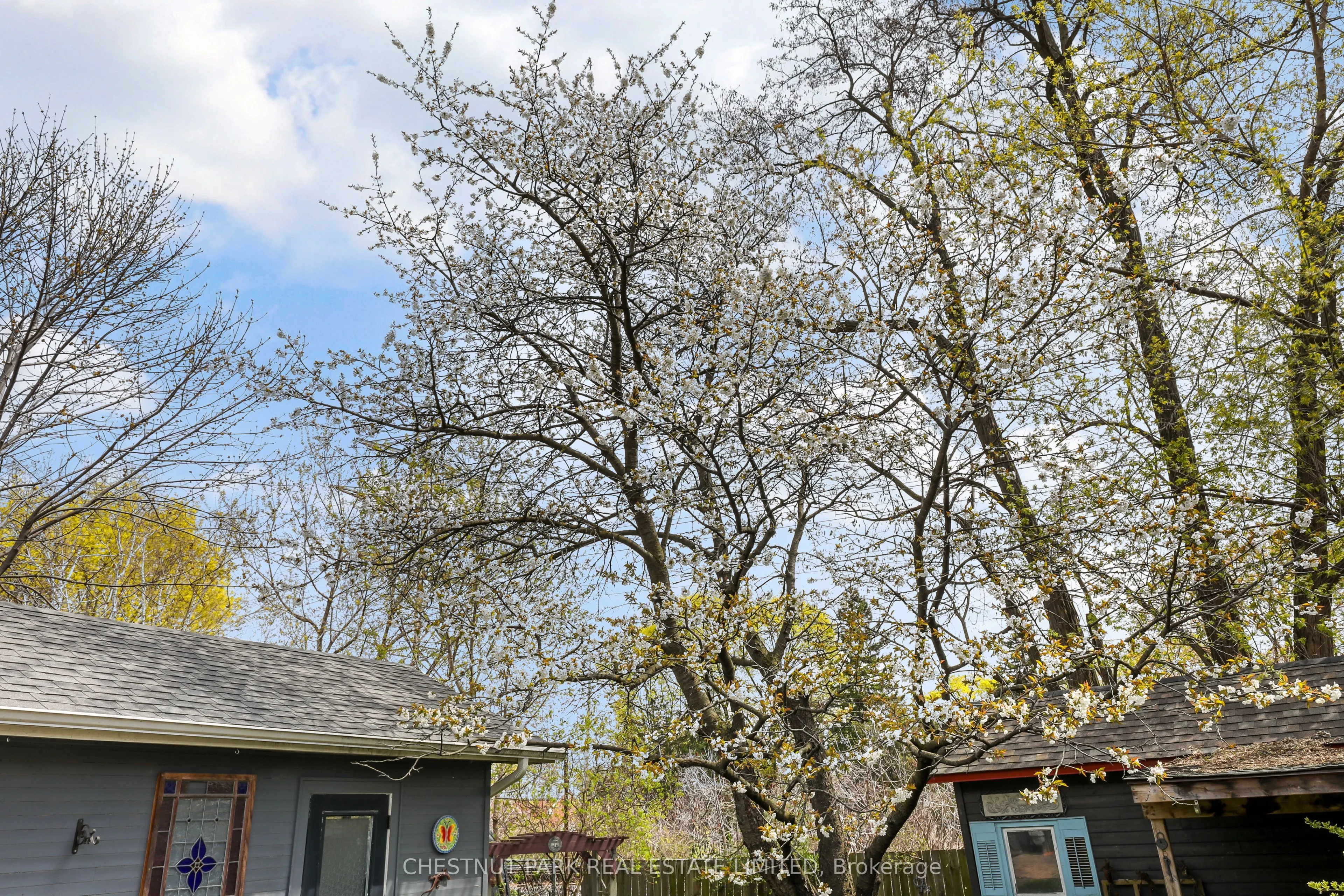 27 Cedarcrest Drive
