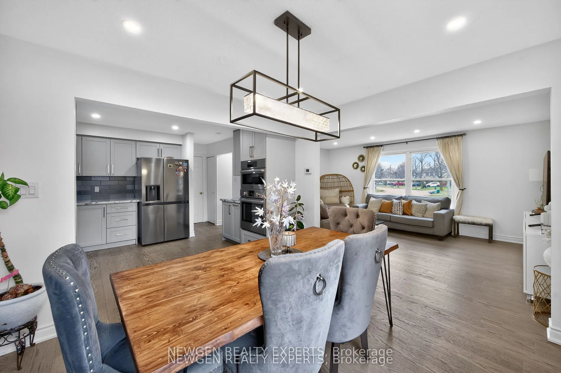 63 FALUDON Drive