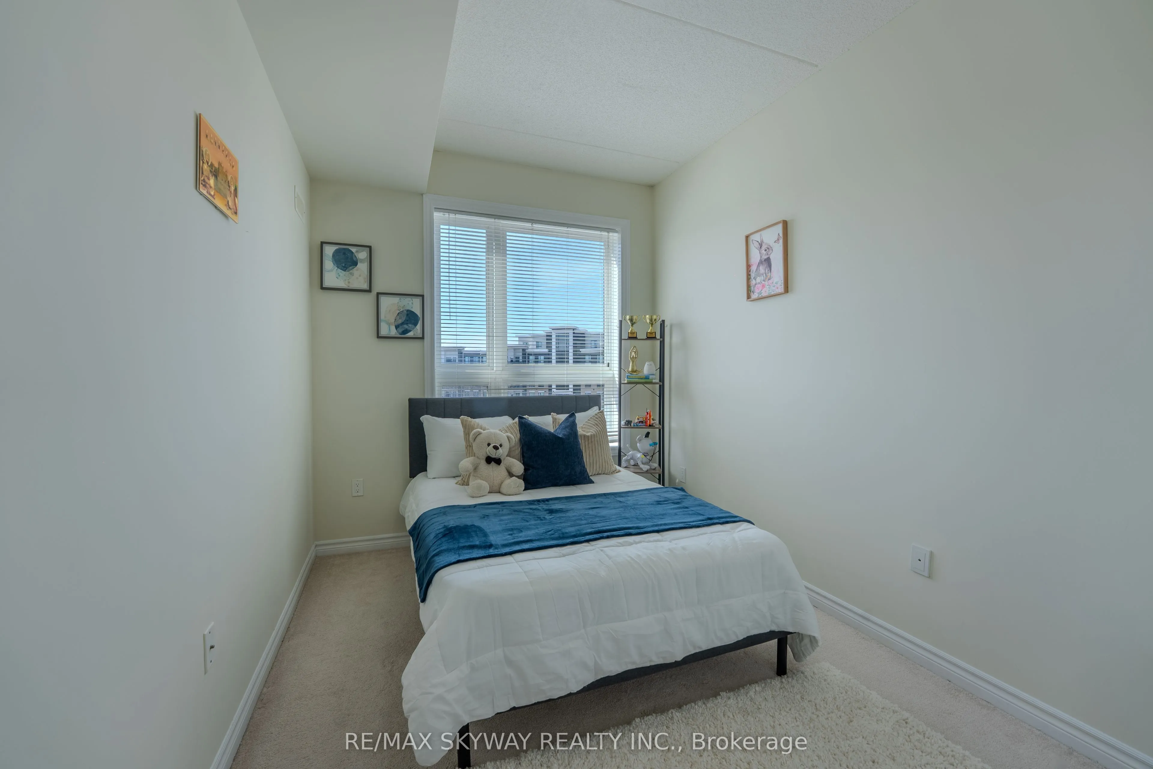 640 Sauve Street #420