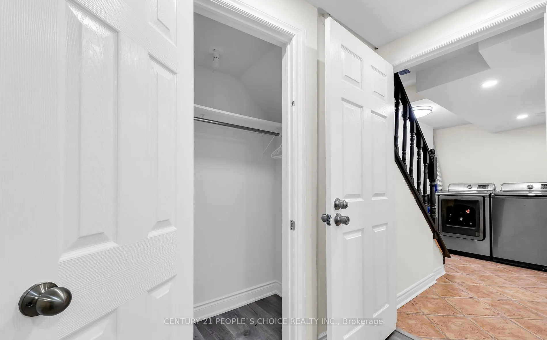 46 Studebaker Trail