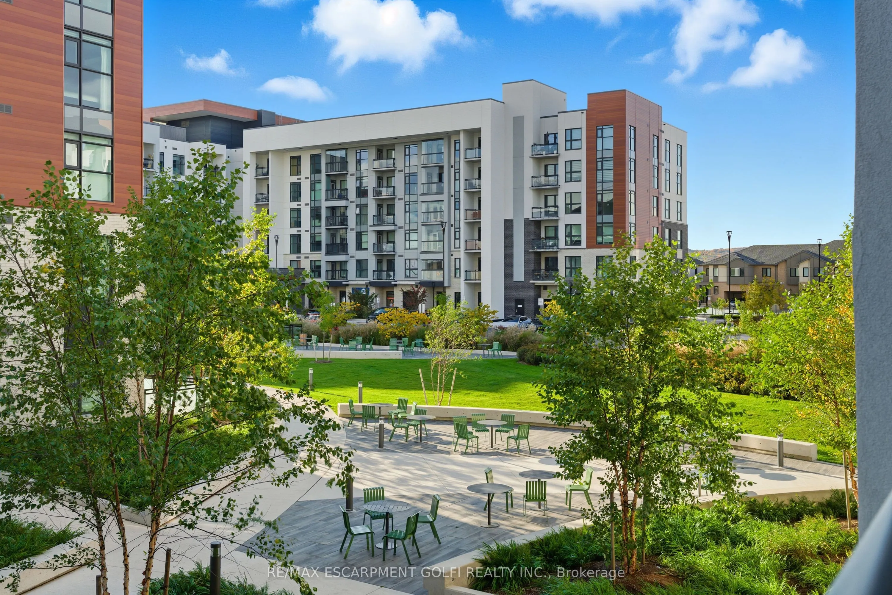 470 Gordon Krantz Avenue #204